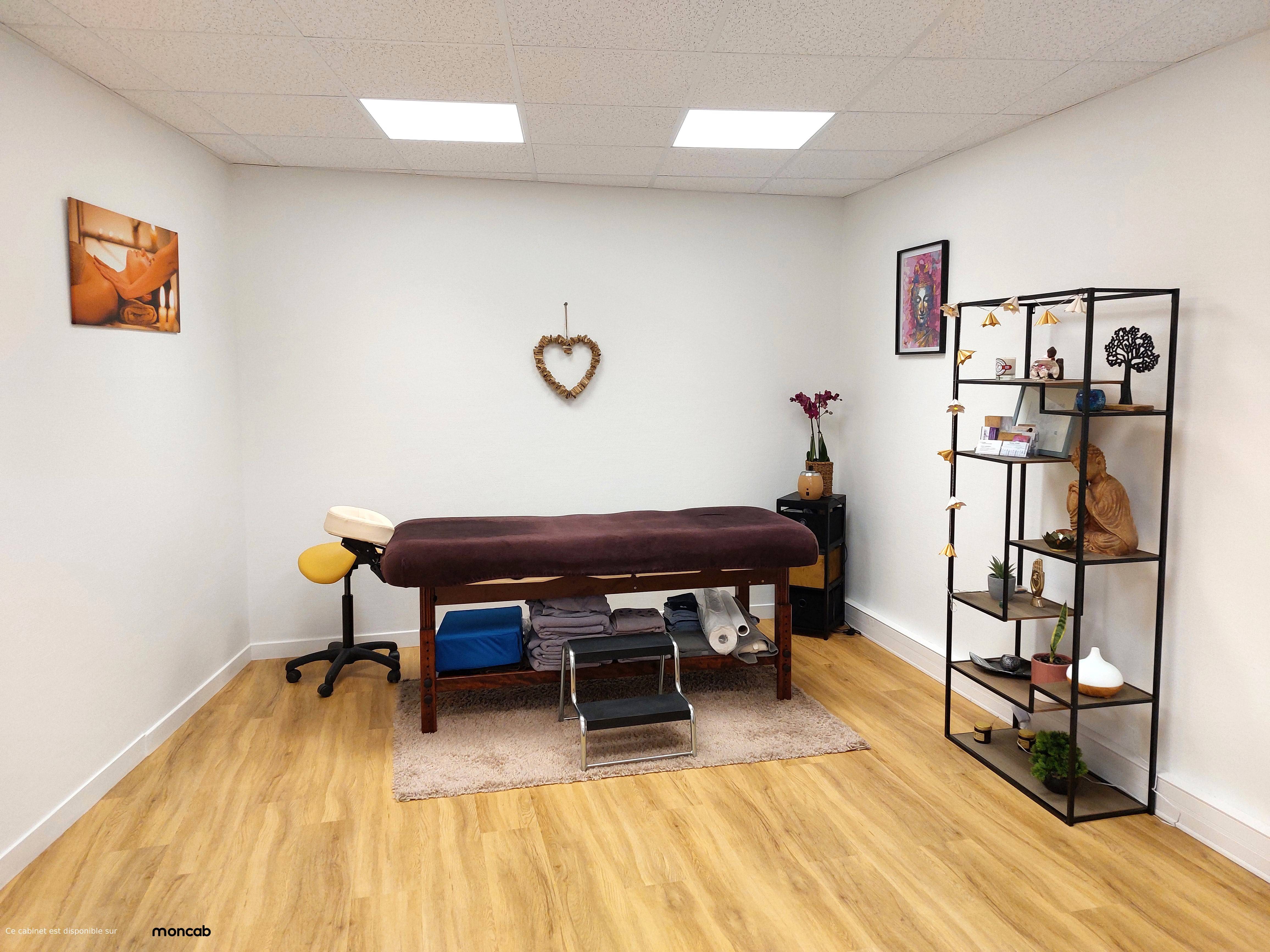 Cabinet Cabinet de Nathalie à Poitiers - Photo 3