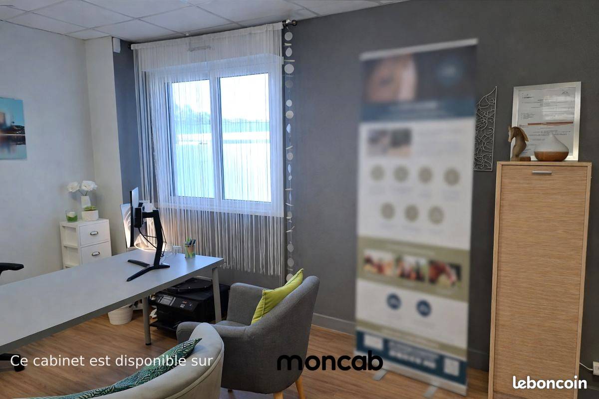 Cabinet Cabinet de FLORENT à Bouaye - Photo 1