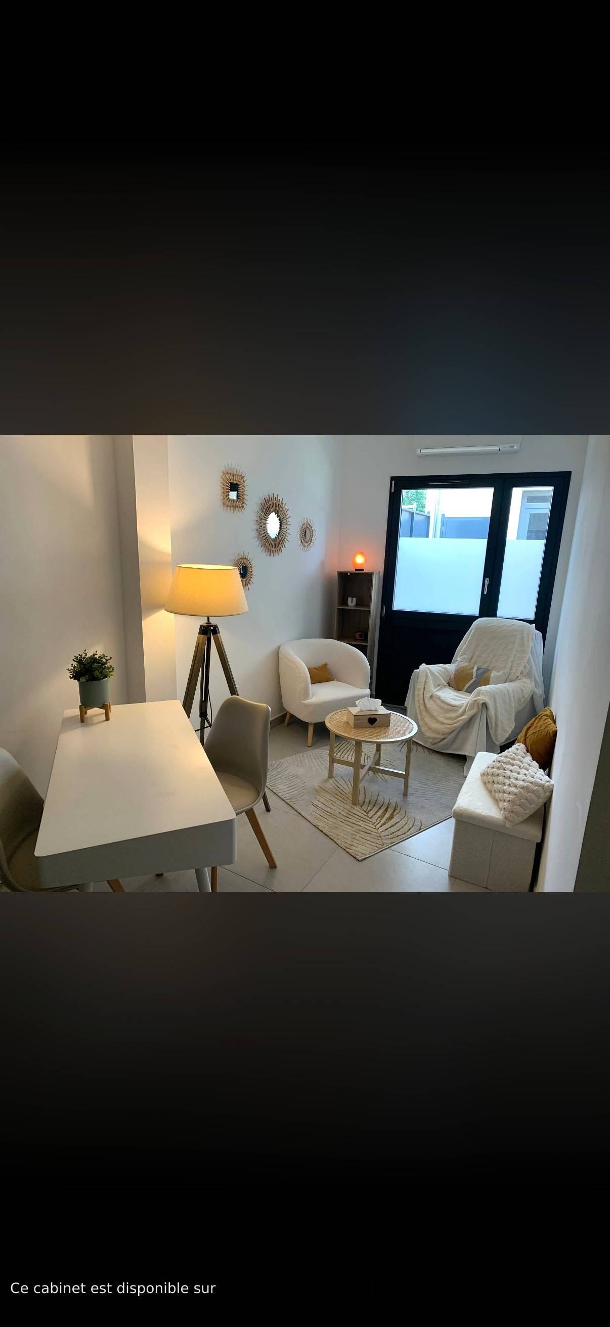 Cabinet Cabinet de Marie à Tassin-la-Demi-Lune - Photo principale