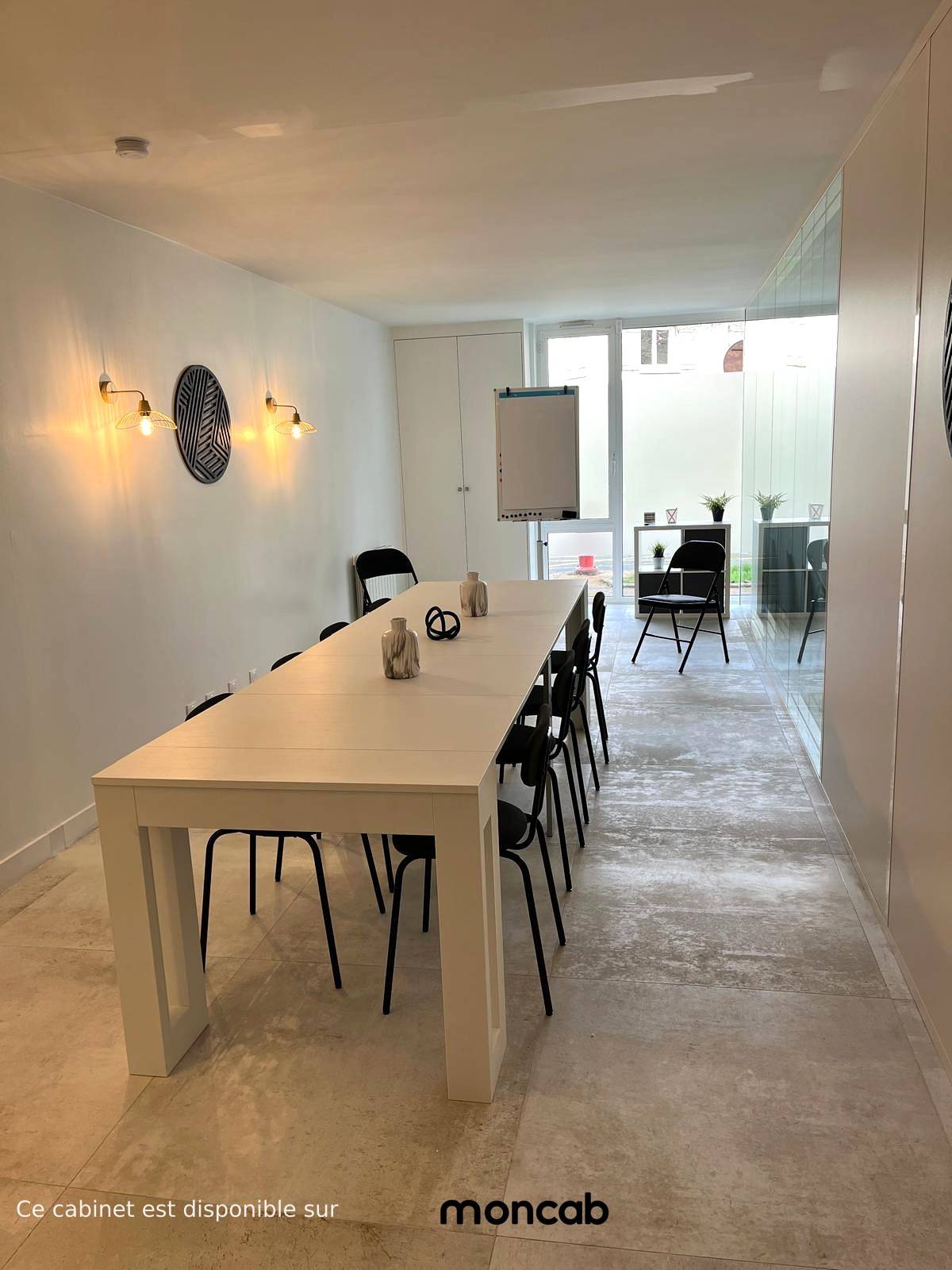 Cabinet Salle de Formation, Ateliers, Groupes de Paroles à Esbly - Photo 10