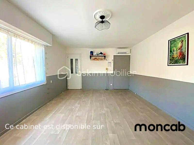 Cabinet Cabinet-Bureau à louer au sein d'un centre paramédical & Bien-être  - Photo 3