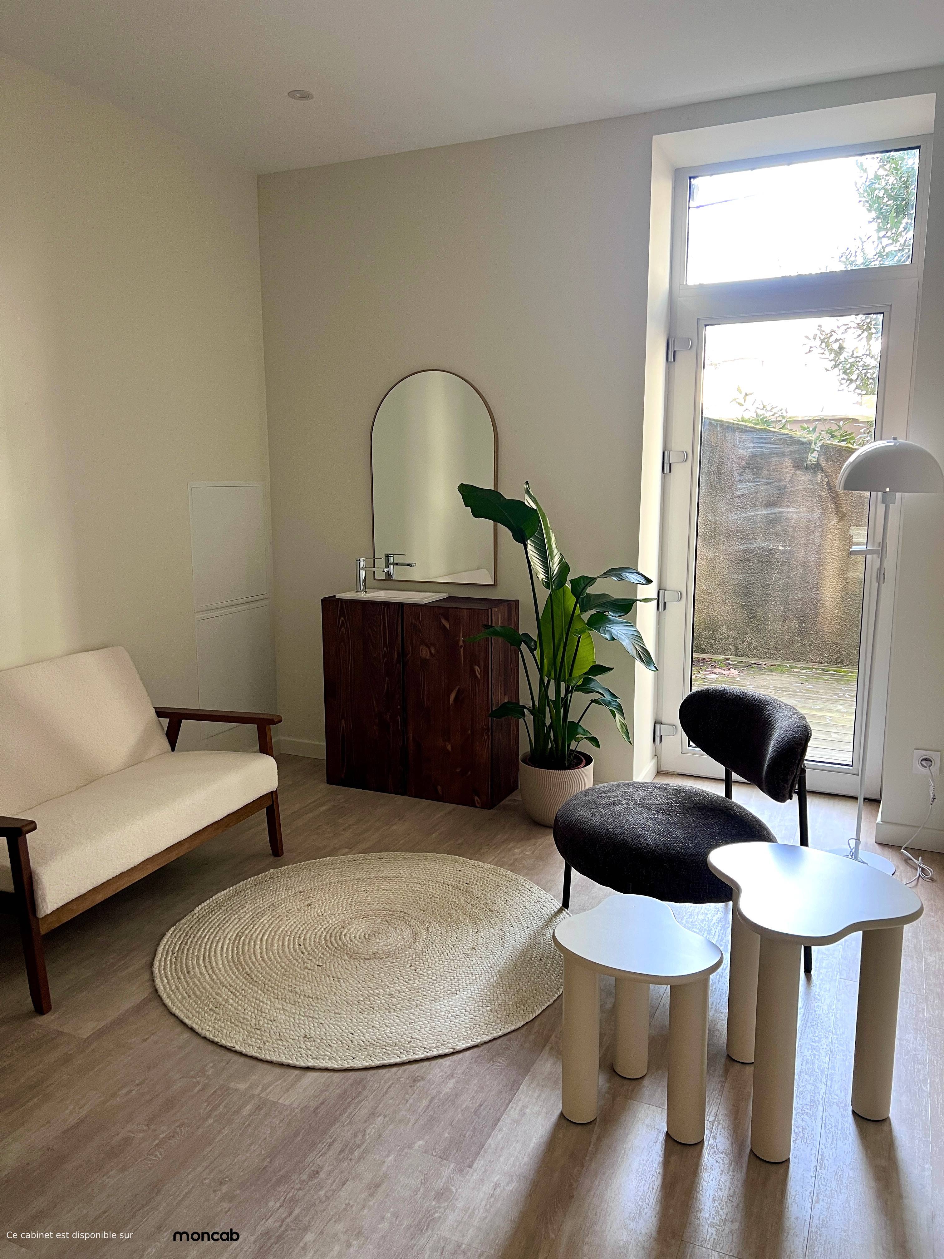 Cabinet Cabinet de consultation - ENSO  à Oullins-Pierre-Bénite - Photo 1