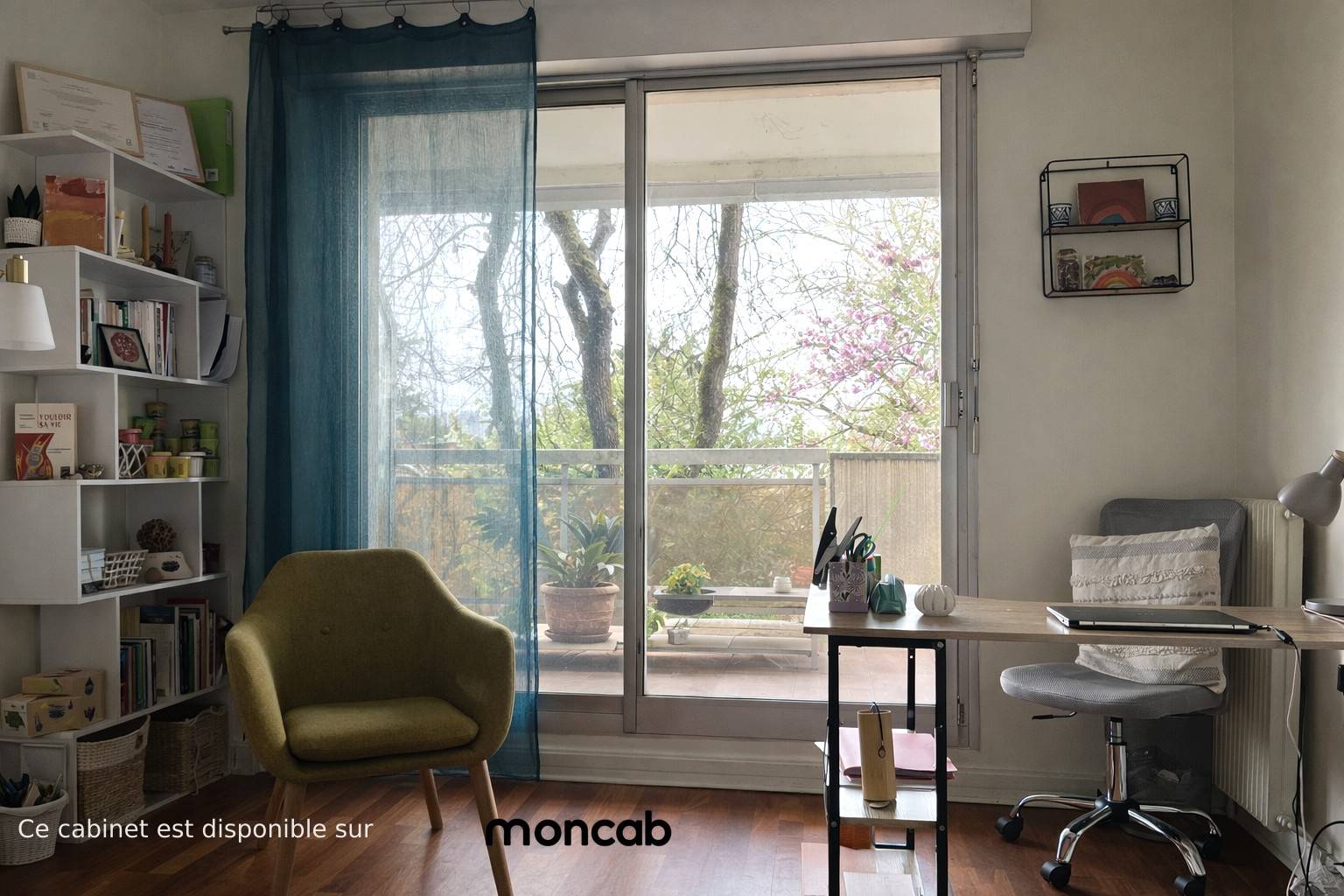 Cabinet Sous-location du cabinet à Joinville-le-Pont (94), proche de Paris - Photo 2