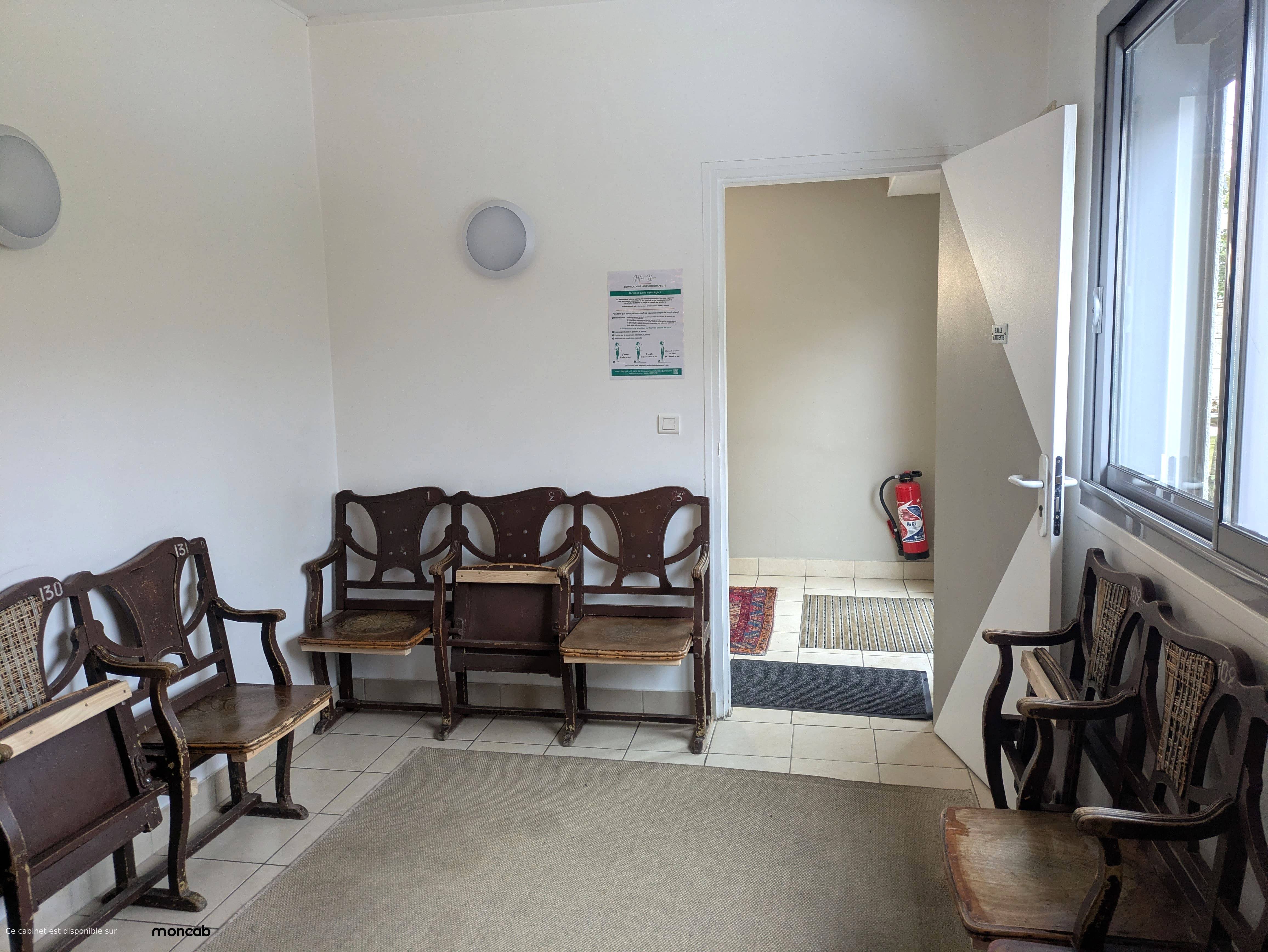 Cabinet Cabinet Médical Le Plessis Robinson - Photo 4