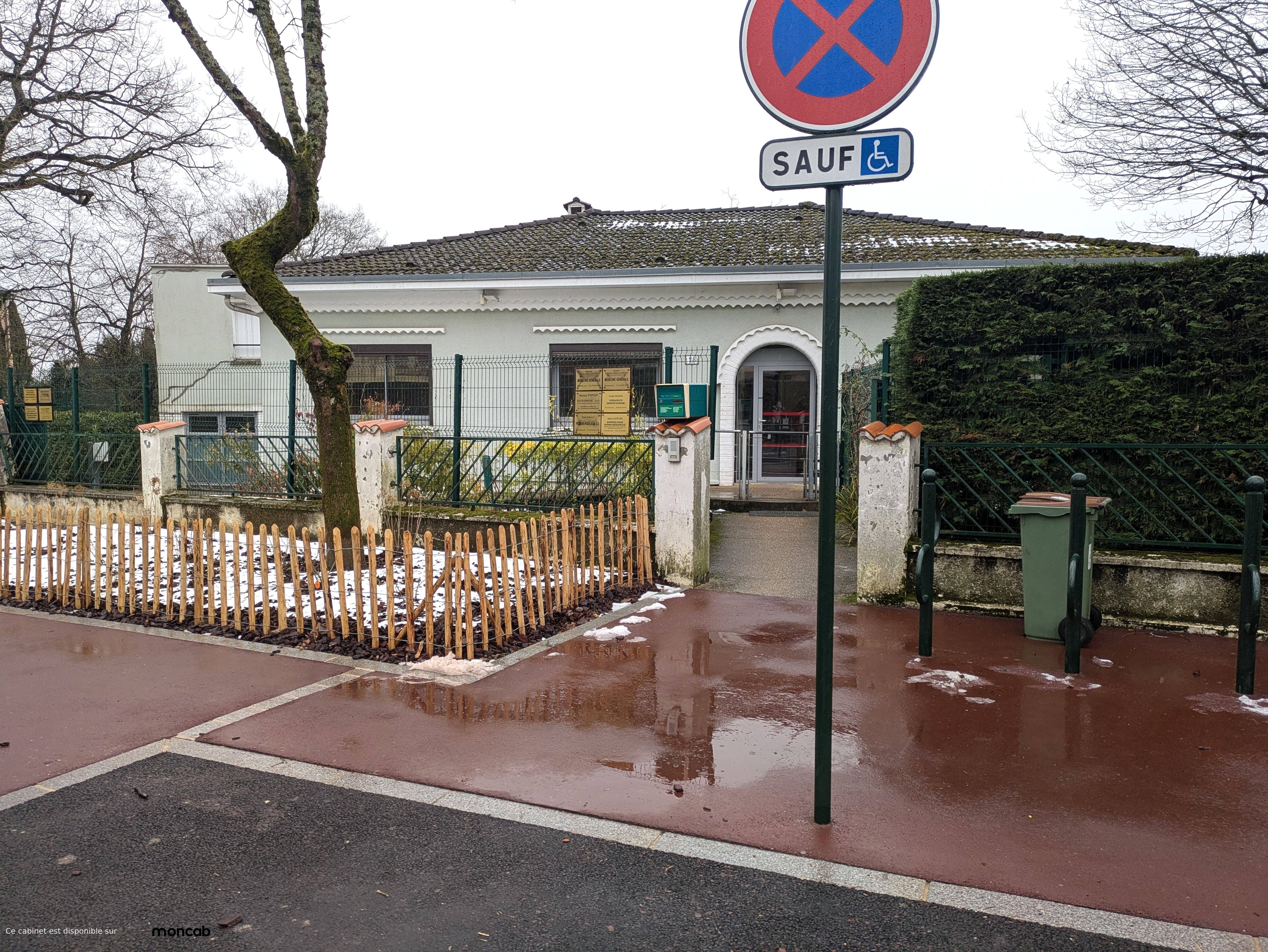 Cabinet Cabinet Médical Le Plessis Robinson à Le Plessis-Robinson - Photo 1