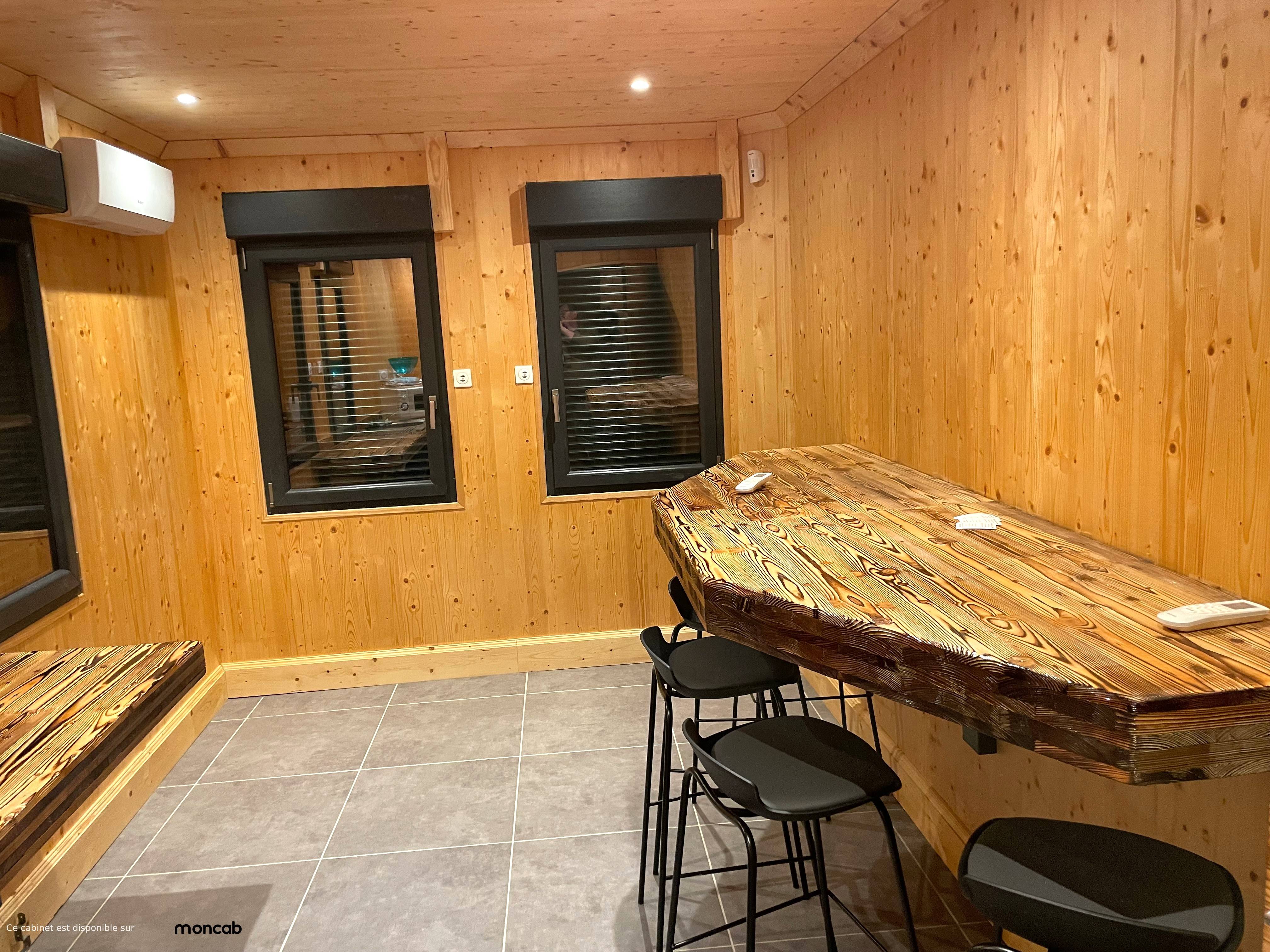 Cabinet Cabinet  à Réauville - Photo 2