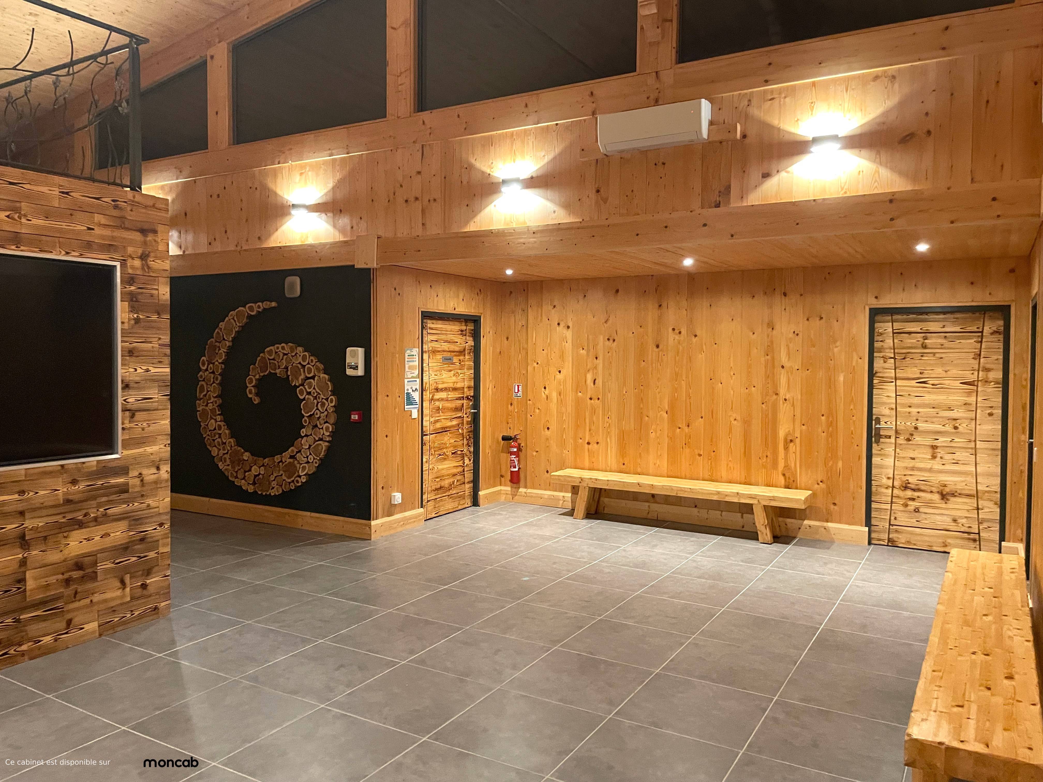 Cabinet Cabinet  à Réauville - Photo 5