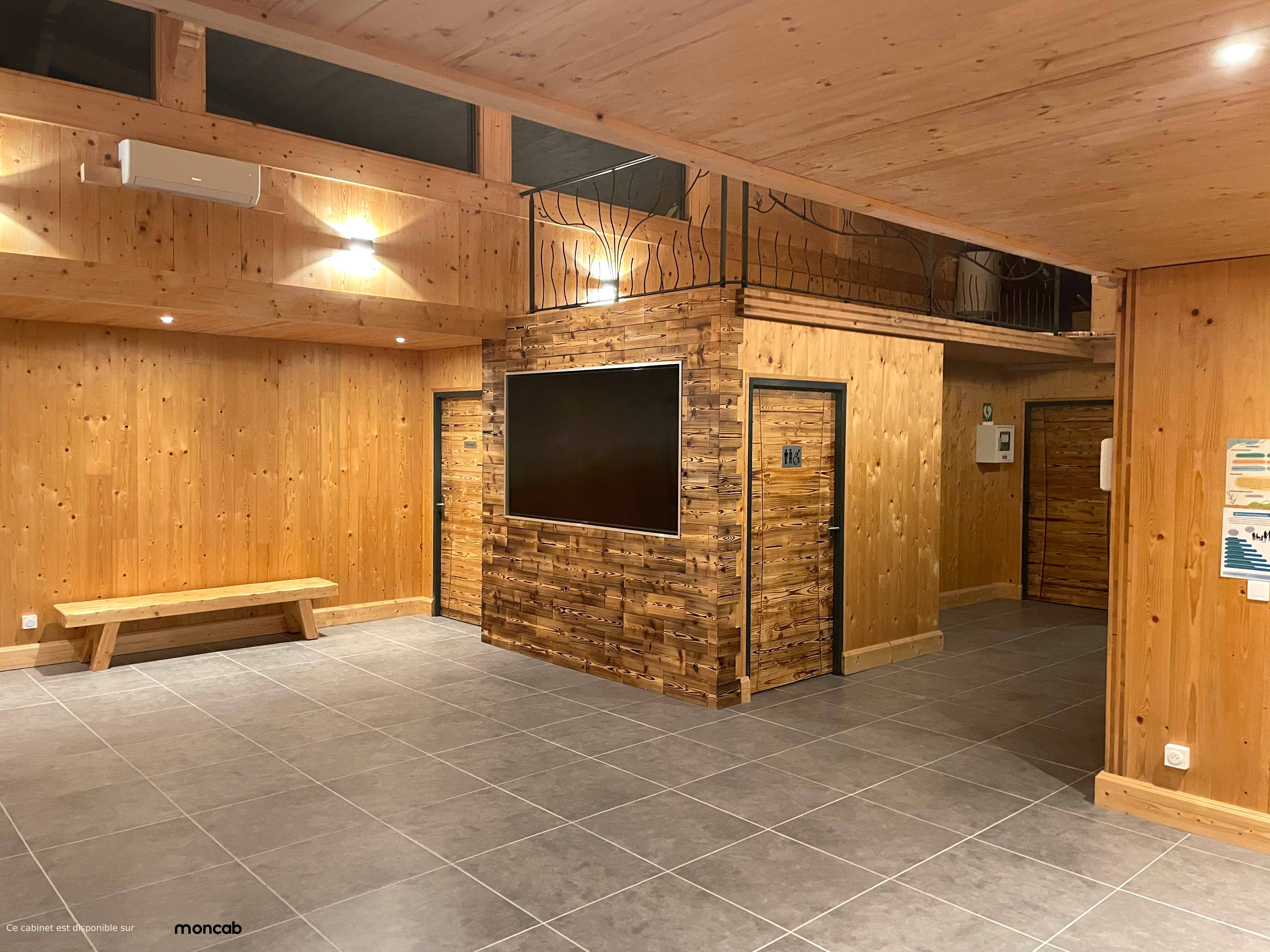 Cabinet Cabinet  à Réauville - Photo 4