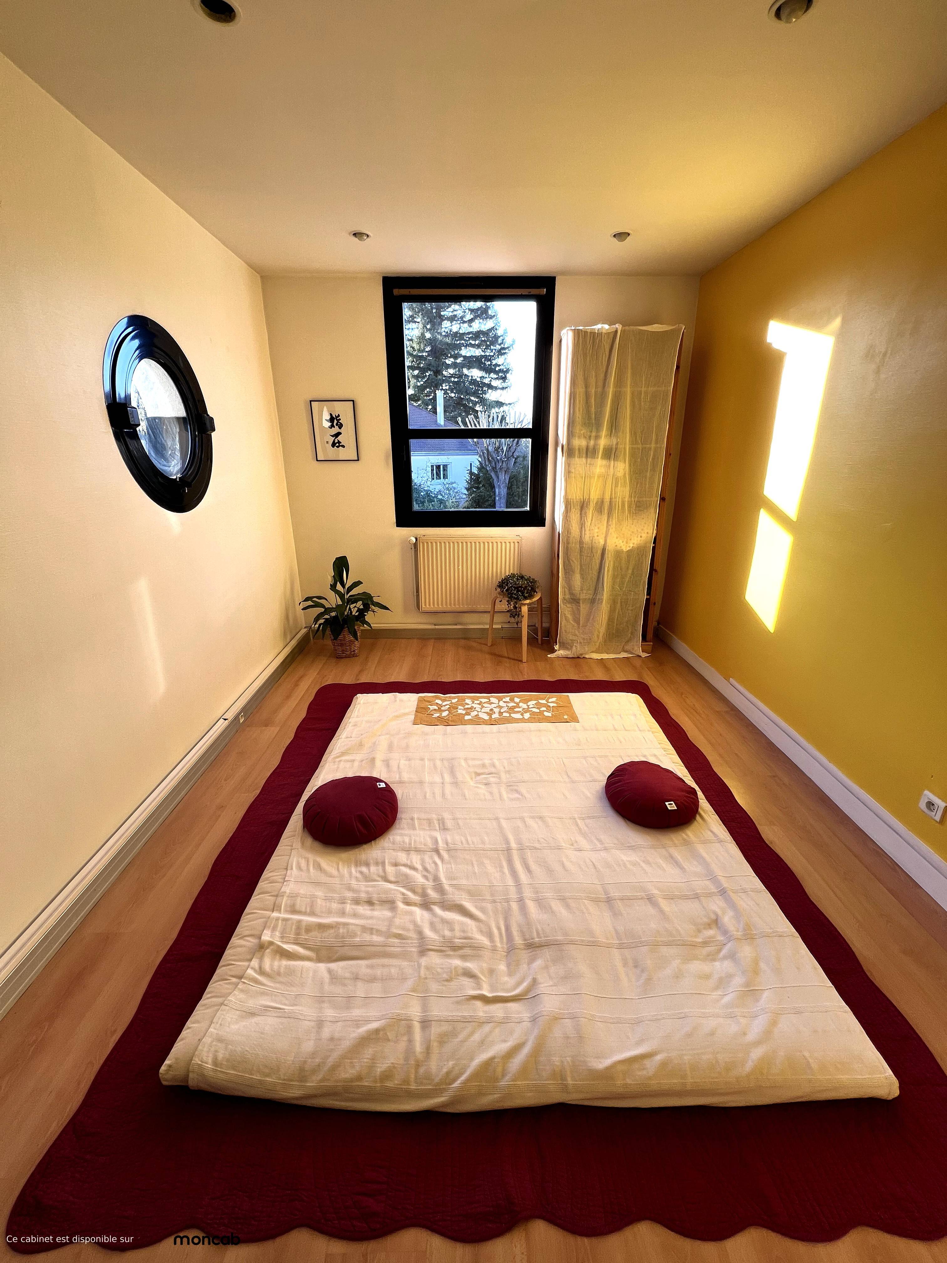 Cabinet Cabinet du Chêne à Bures-sur-Yvette - Photo principale