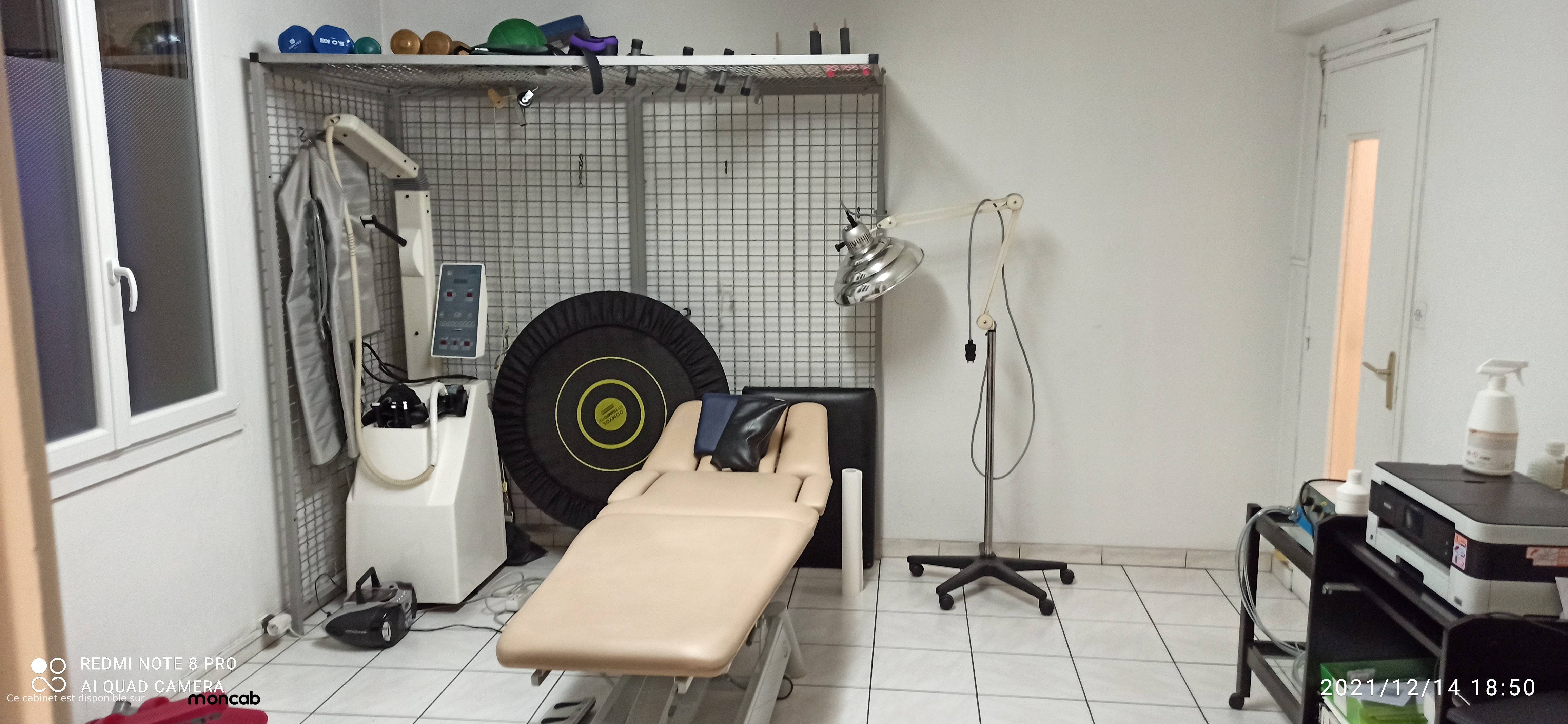 Cabinet Cabinet de kinésithérapie  du parc fleuri à Marseille - Photo 4