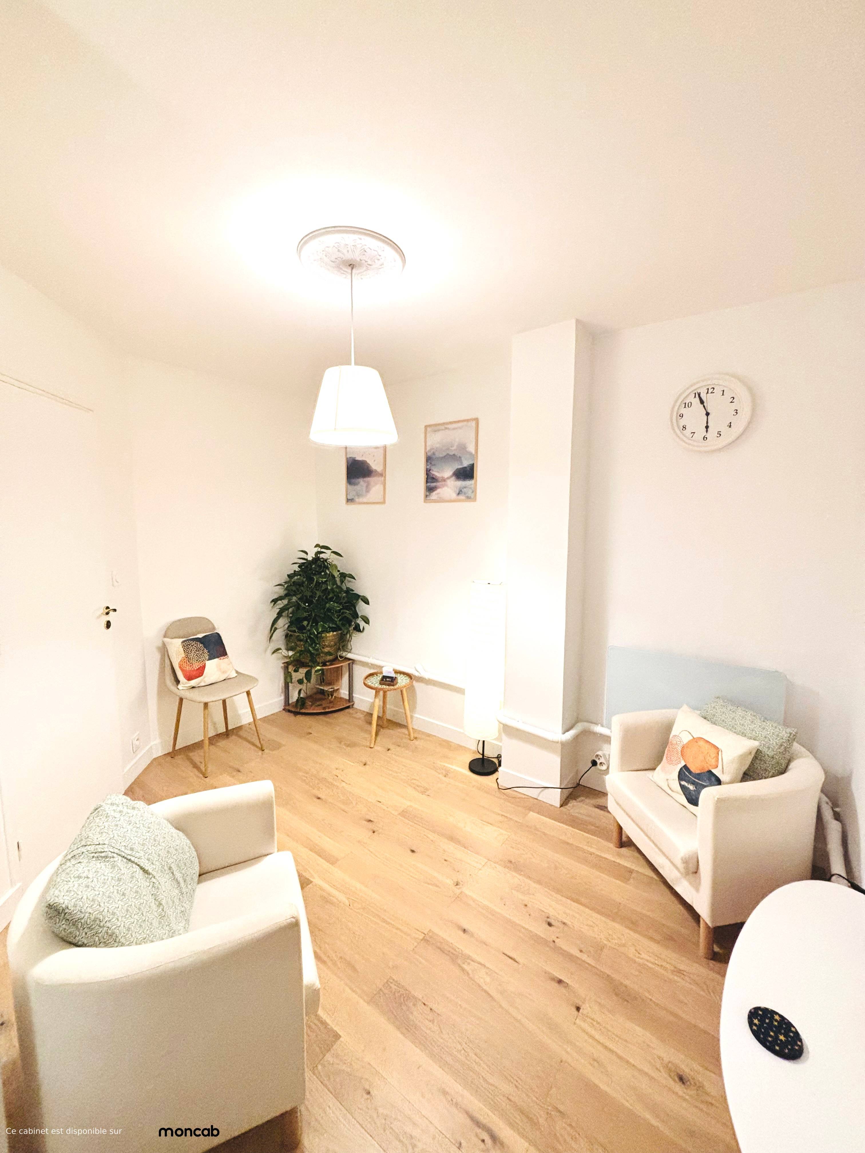 Cabinet Cabinet Montmartre , Centre pluridisciplinaire à Paris - Photo 2