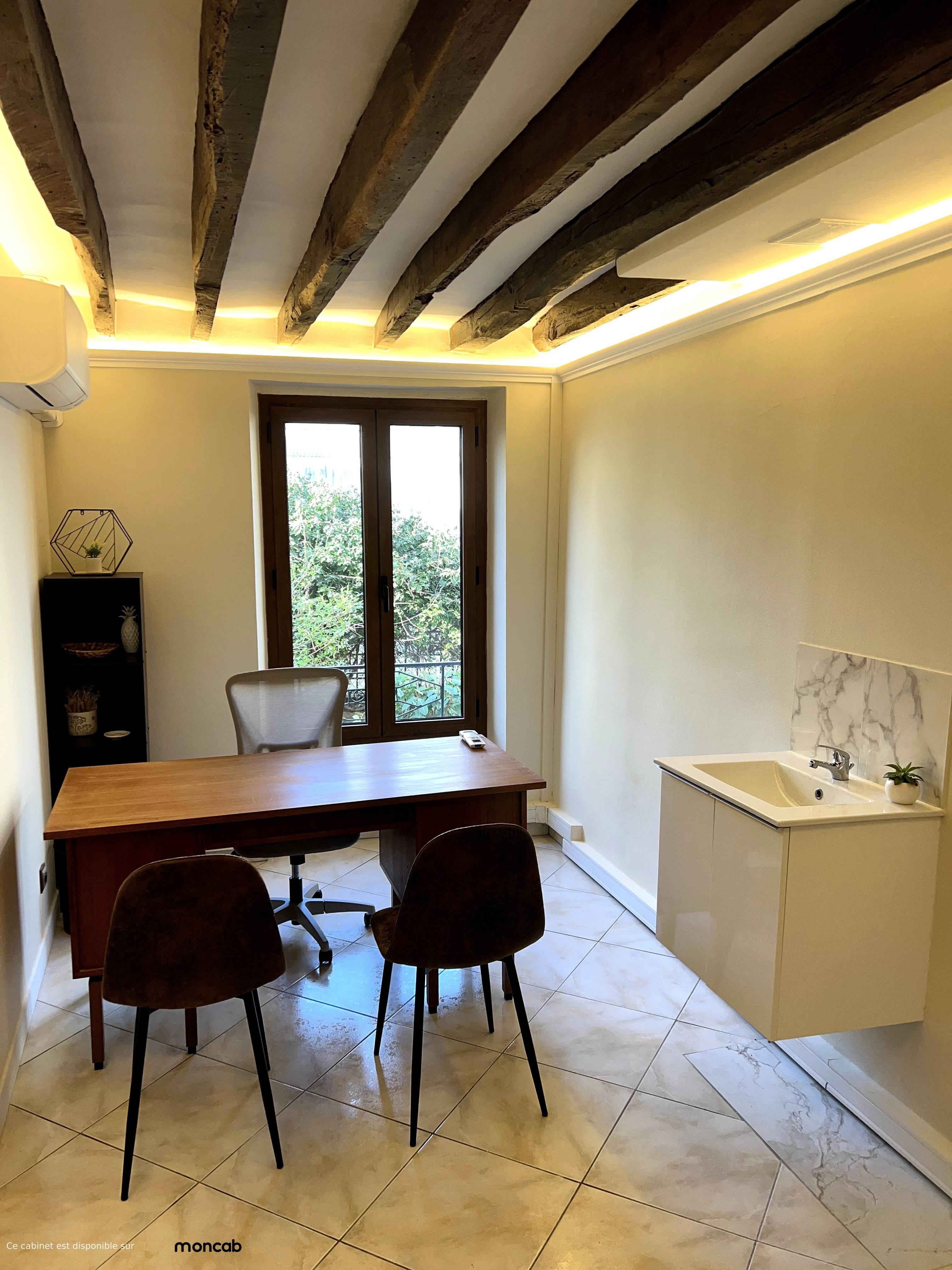 Cabinet Cabinet 10m² à Sucy-en-Brie - Photo 1