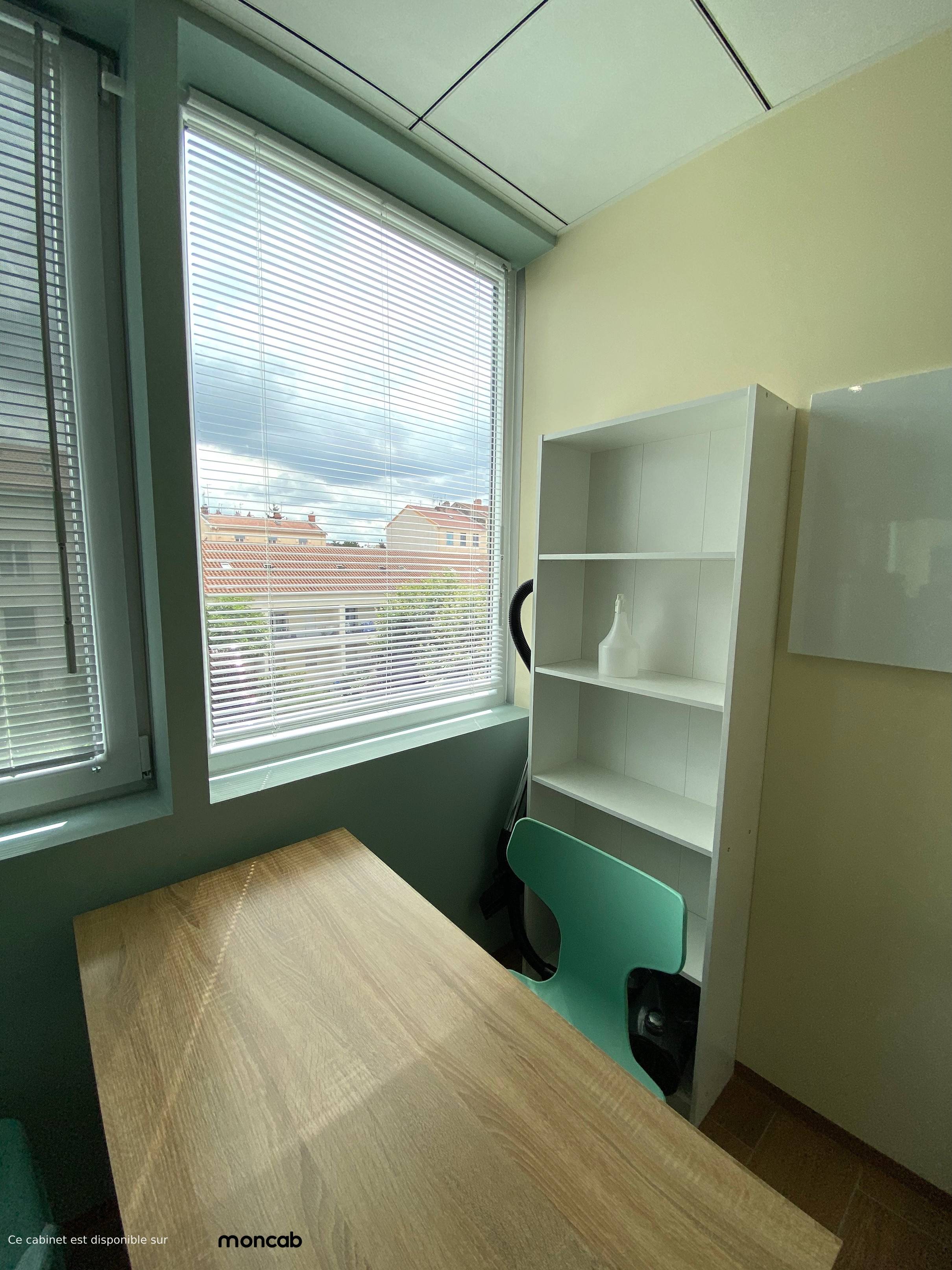 Cabinet Cabinet mi-temps Lyon3 à Lyon - Photo 1