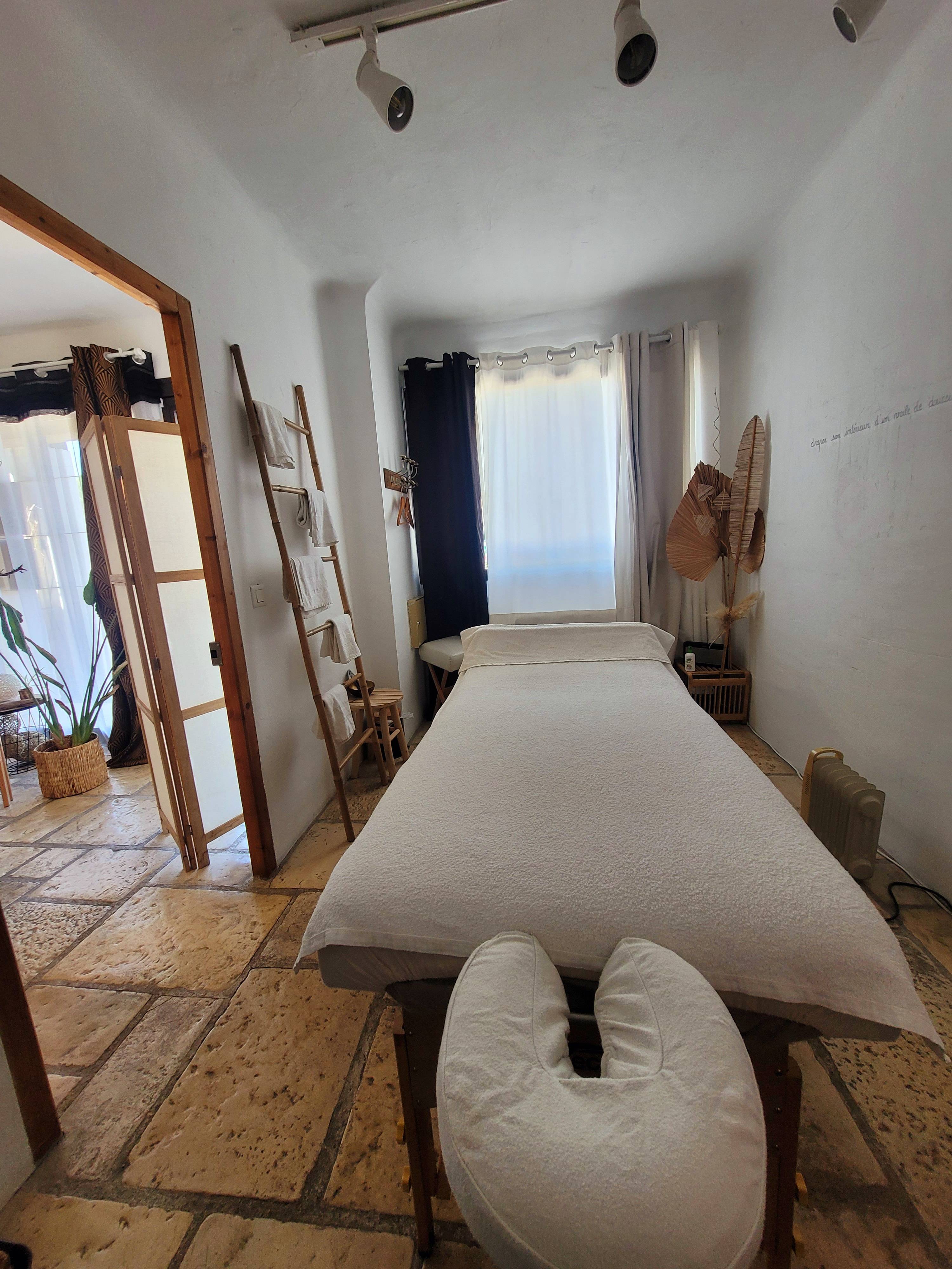 Cabinet Cabinet de Marie à Fayence - Photo 2