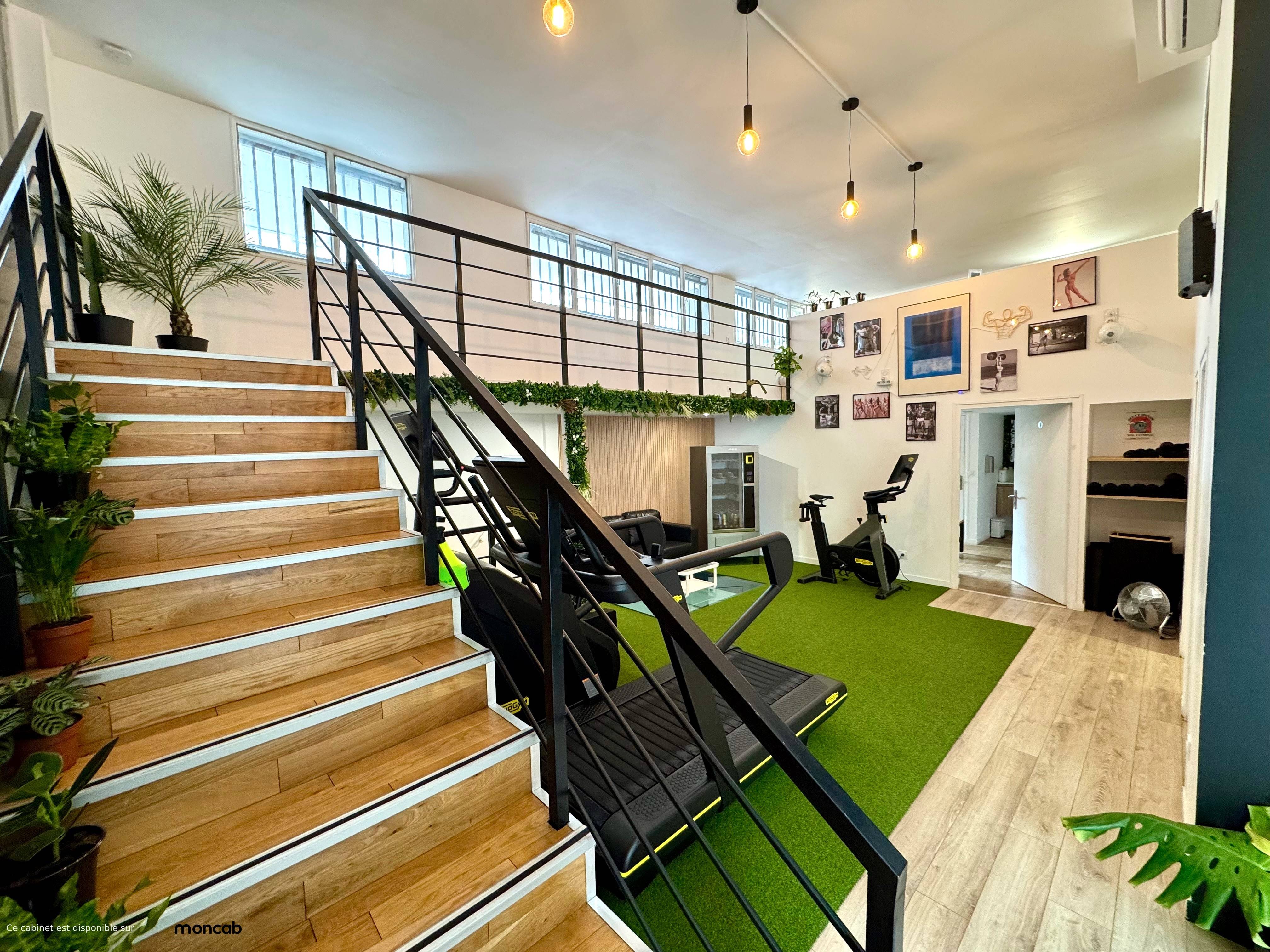 Cabinet Cabinet du sport - Clichy (92) à Clichy - Photo 1