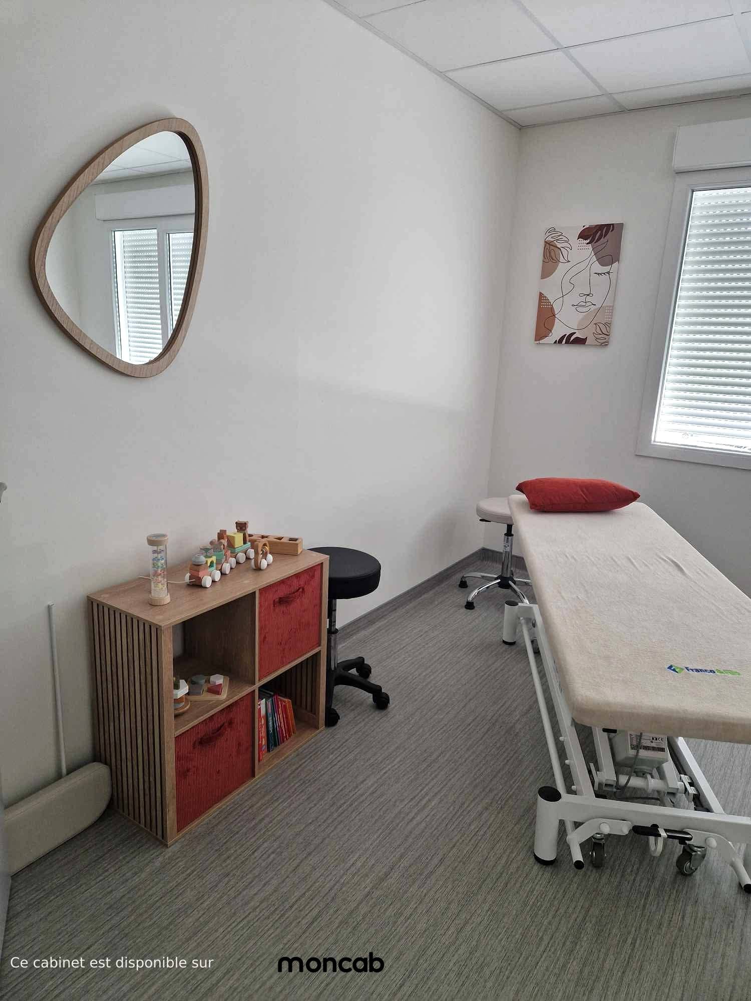 Cabinet Cabinet de Margot à Cerelles - Photo 3