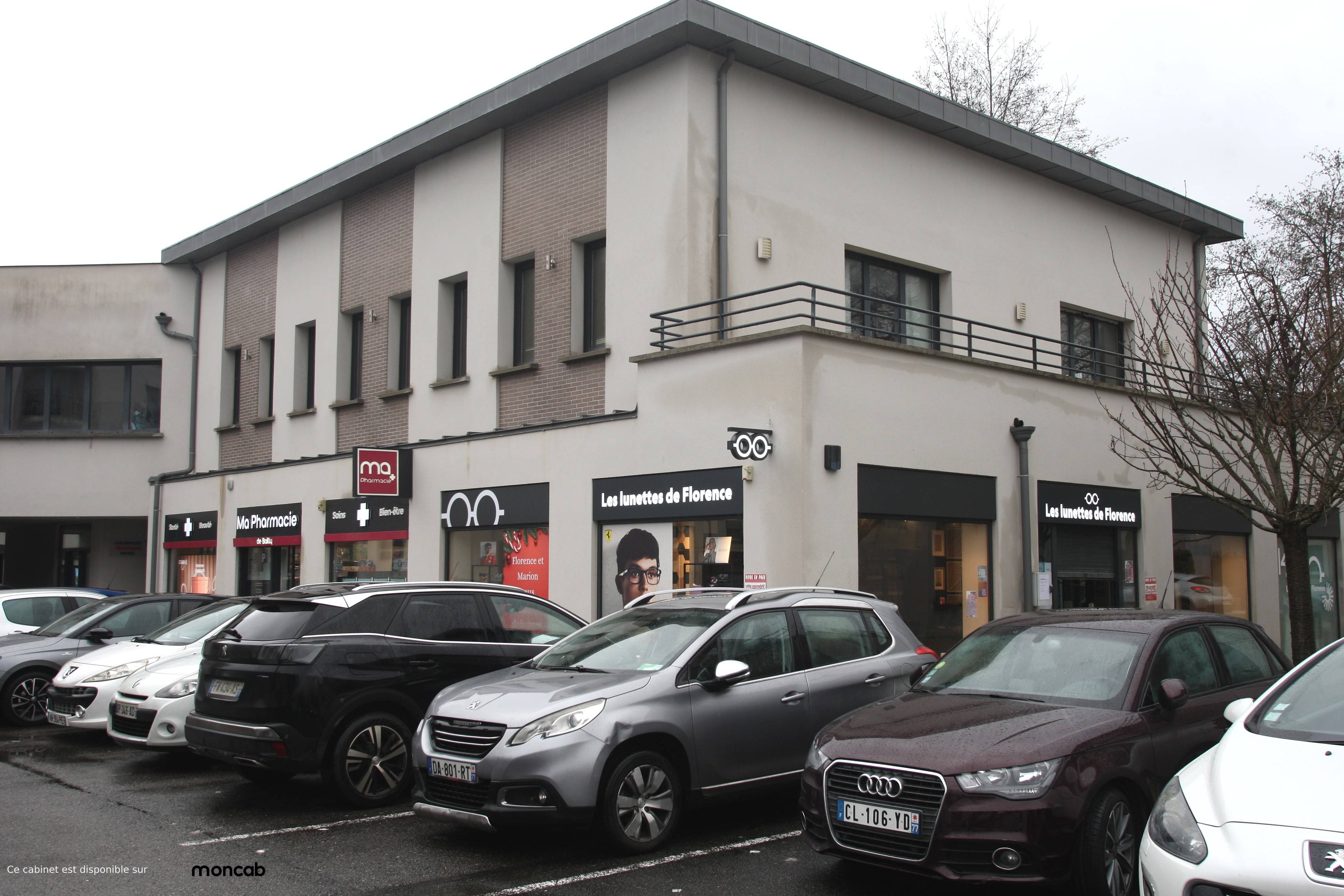 Cabinet Cabinet de DOMINIQUE à Bailly-Romainvilliers - Photo 5