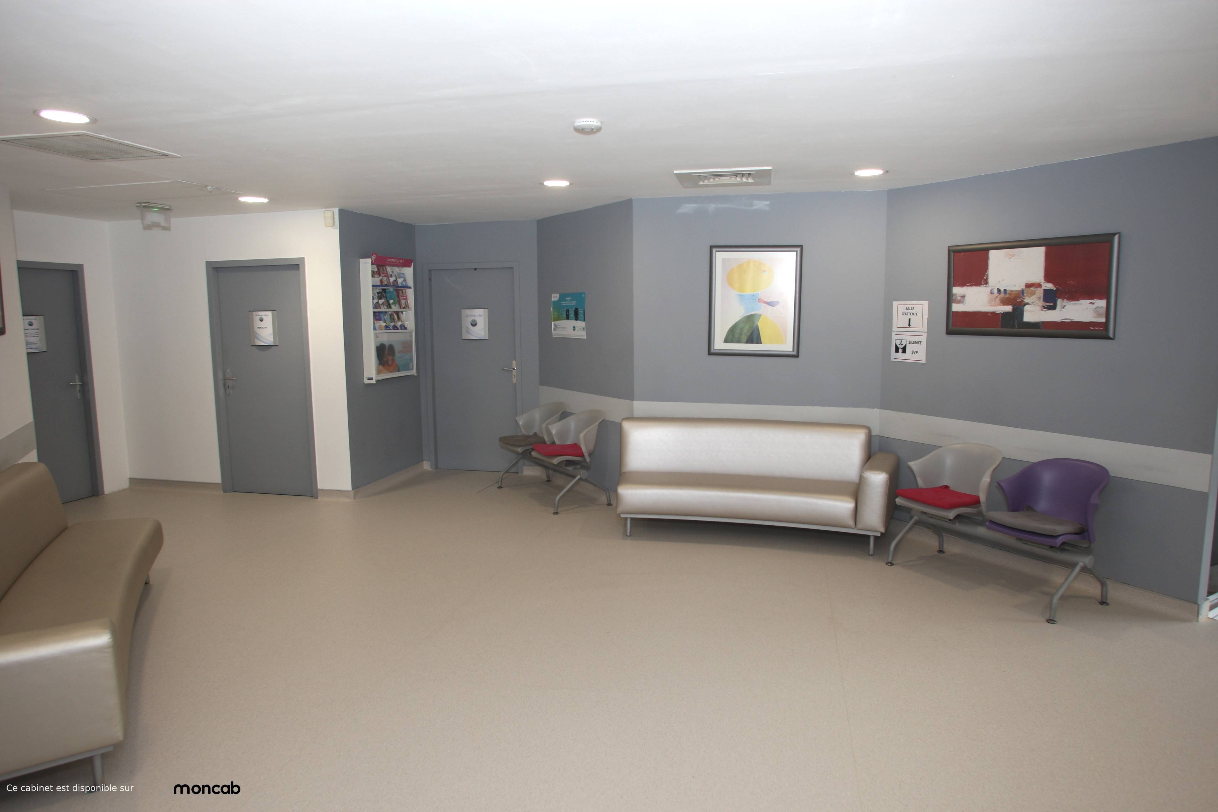 Cabinet Cabinet de DOMINIQUE à Bailly-Romainvilliers - Photo 2