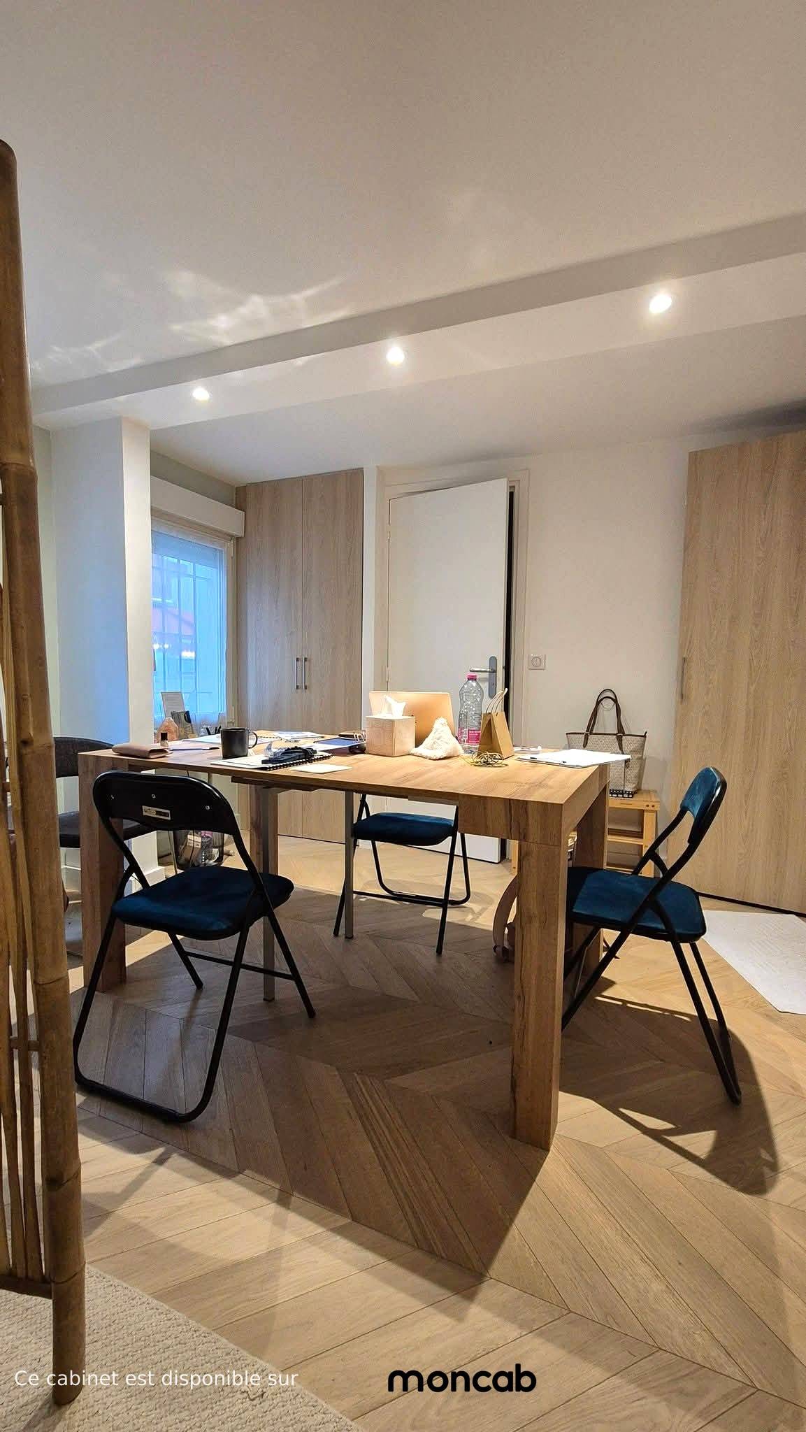 Cabinet Cabinet de Kamela à Paris - Photo 6