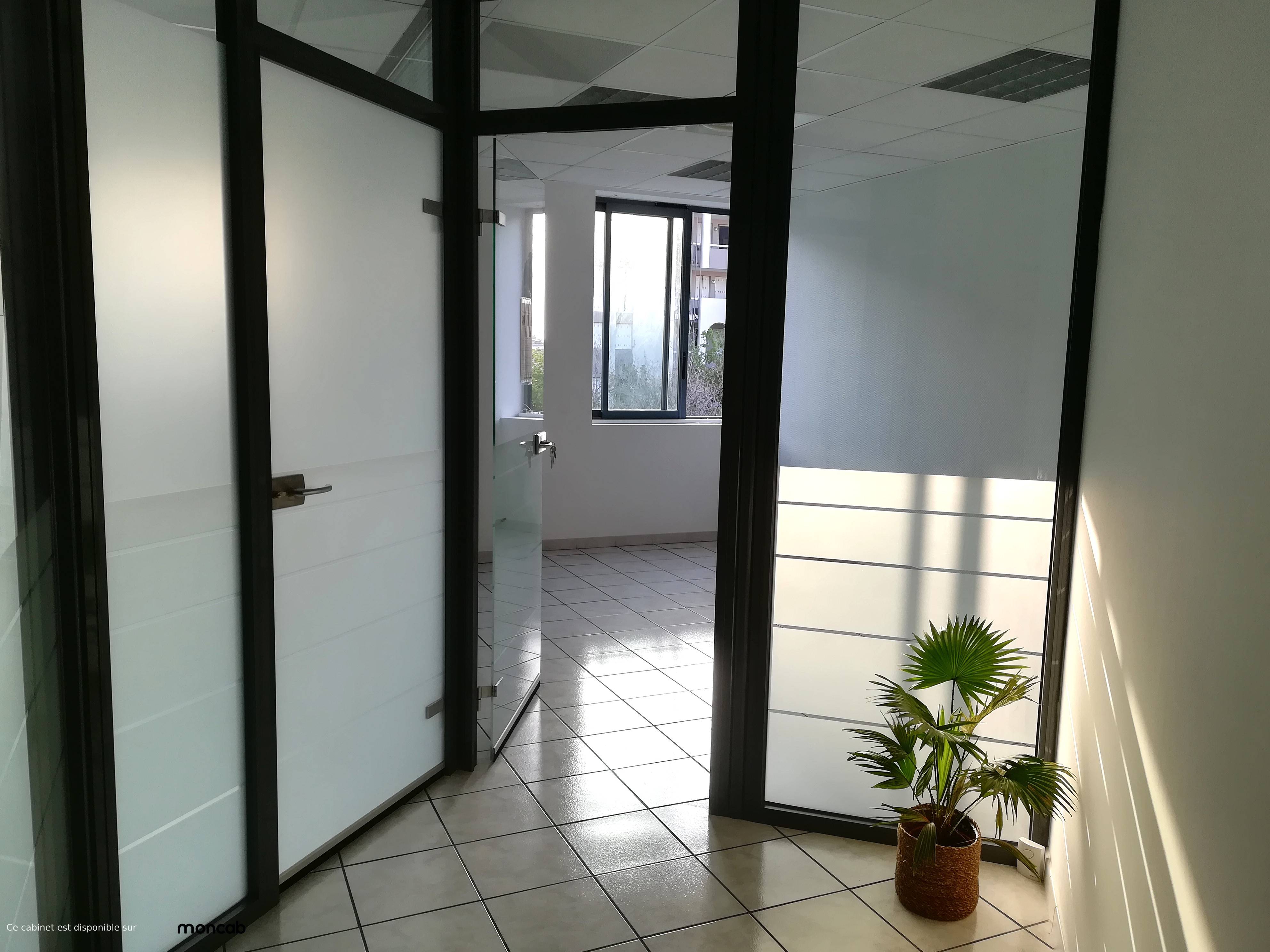 Cabinet Cabinet de Pauline à Avignon - Photo 2