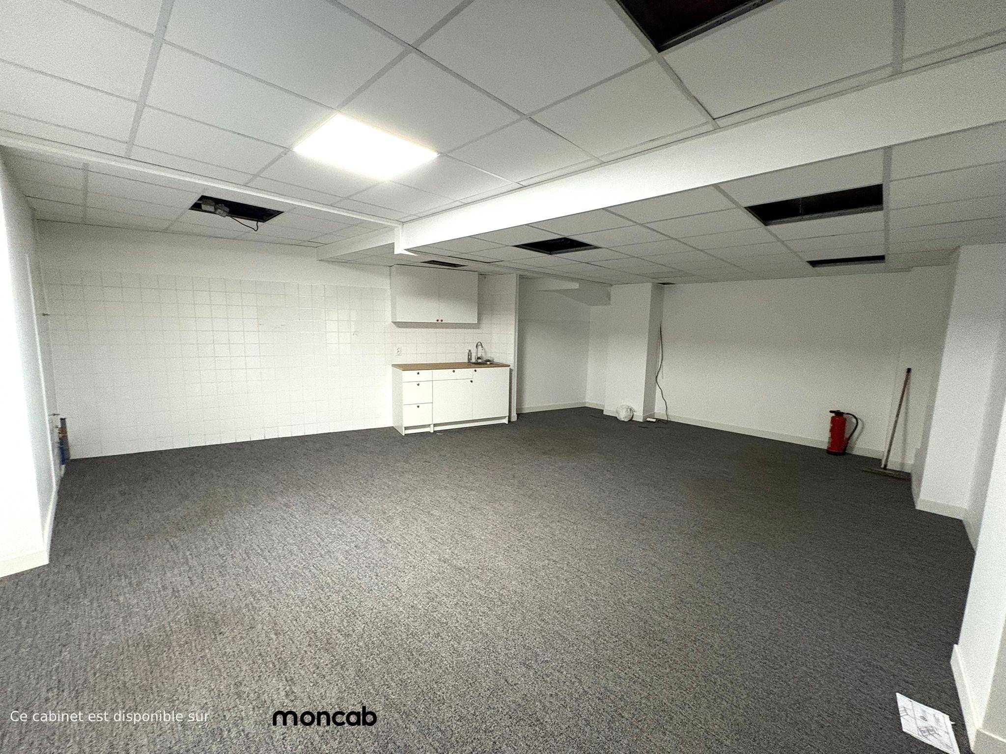 Cabinet Cabinet de Evelyne à Paris - Photo 5