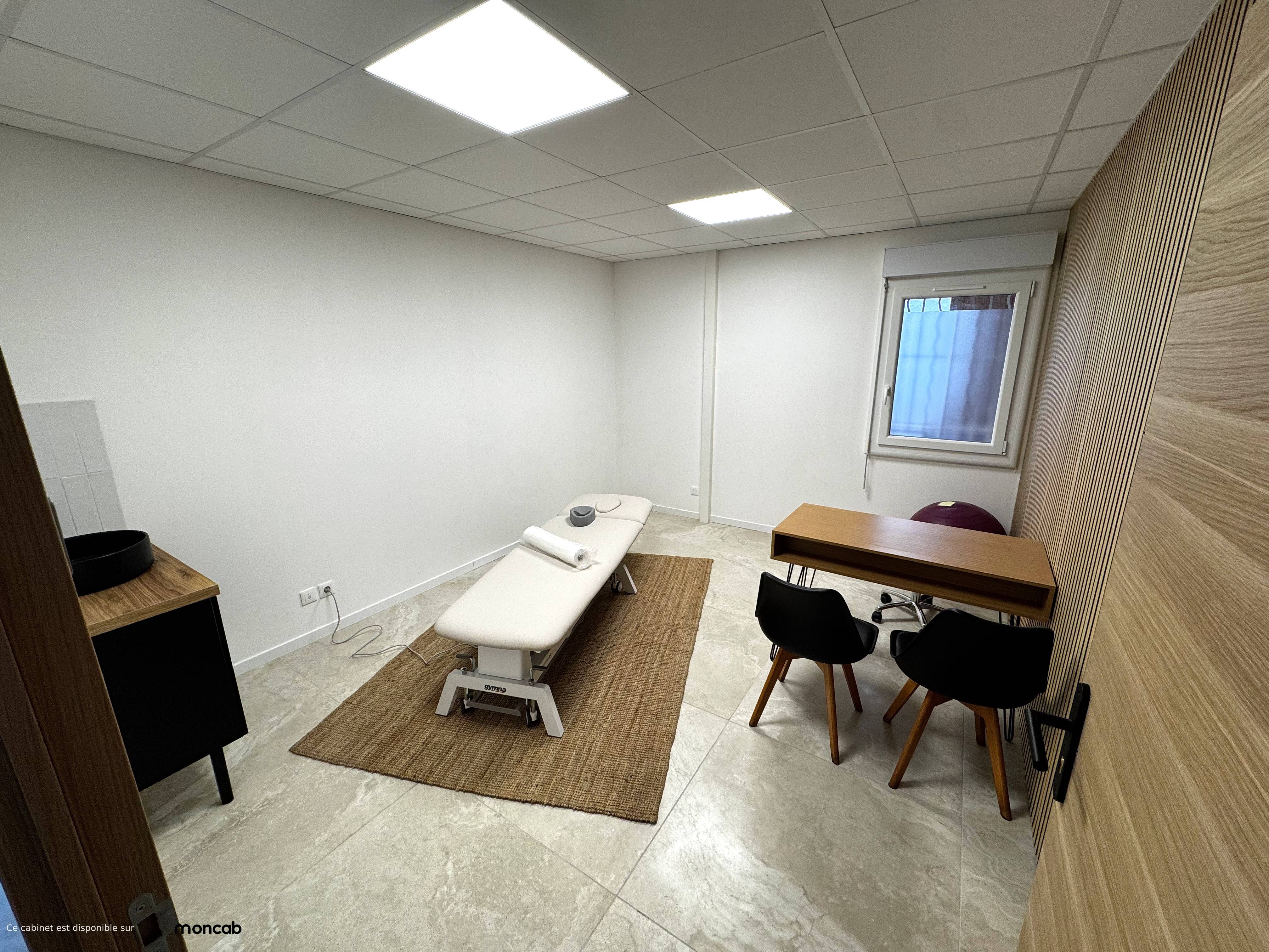 Cabinet Cabinet d'Istres - Photo 2