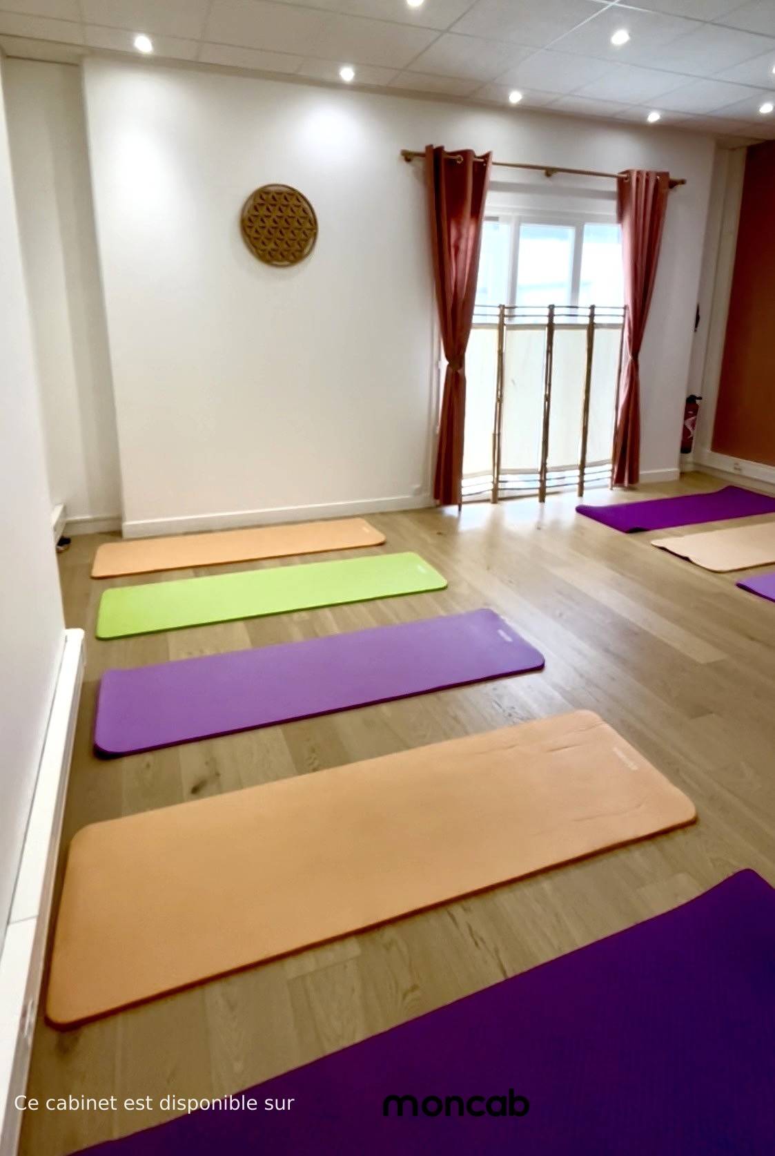 Cabinet Salles pour cours collectifs, yoga, ateliers à Asnières-sur-Seine - Photo 2