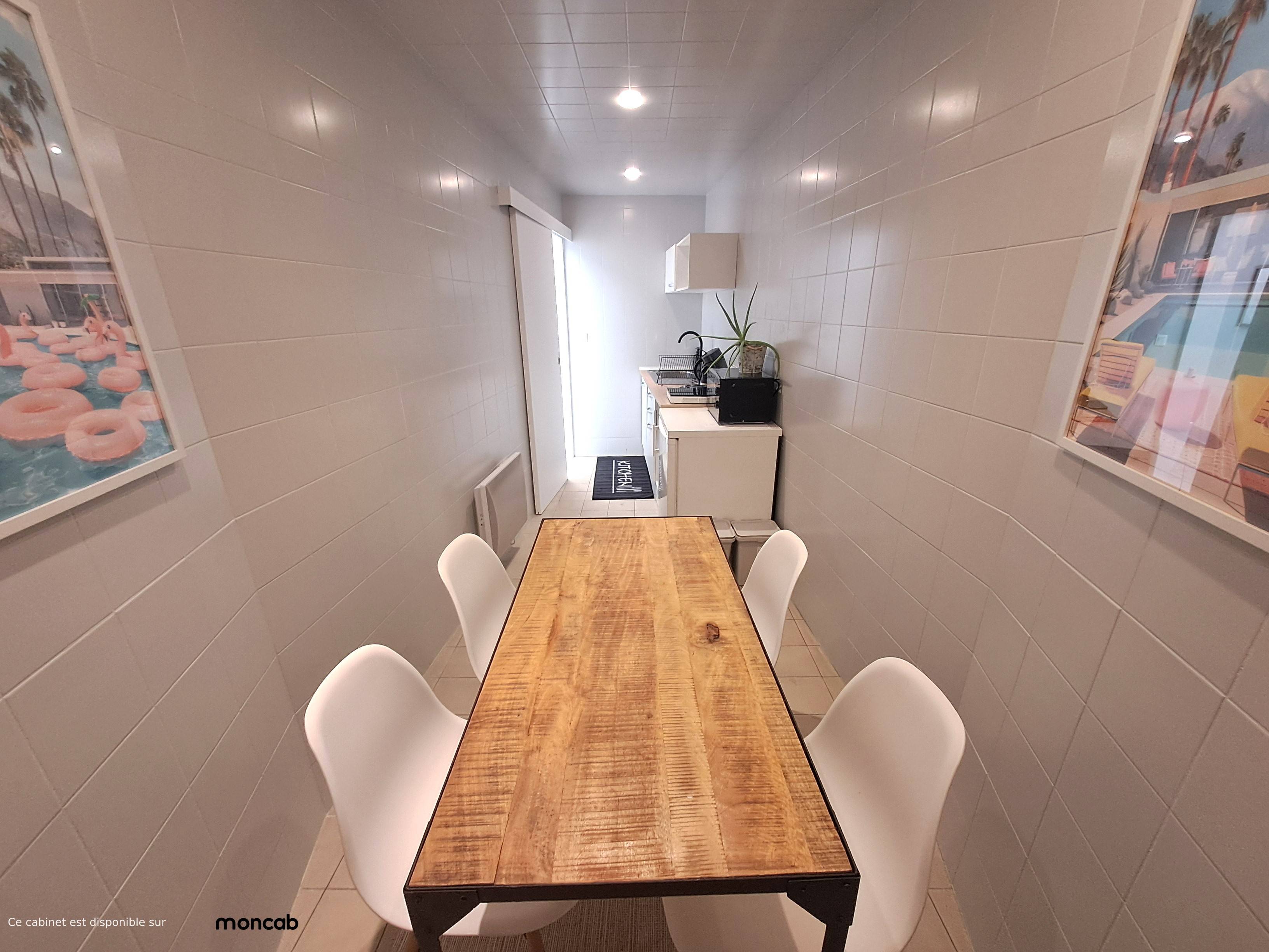 Cabinet Naoya - Photo 3