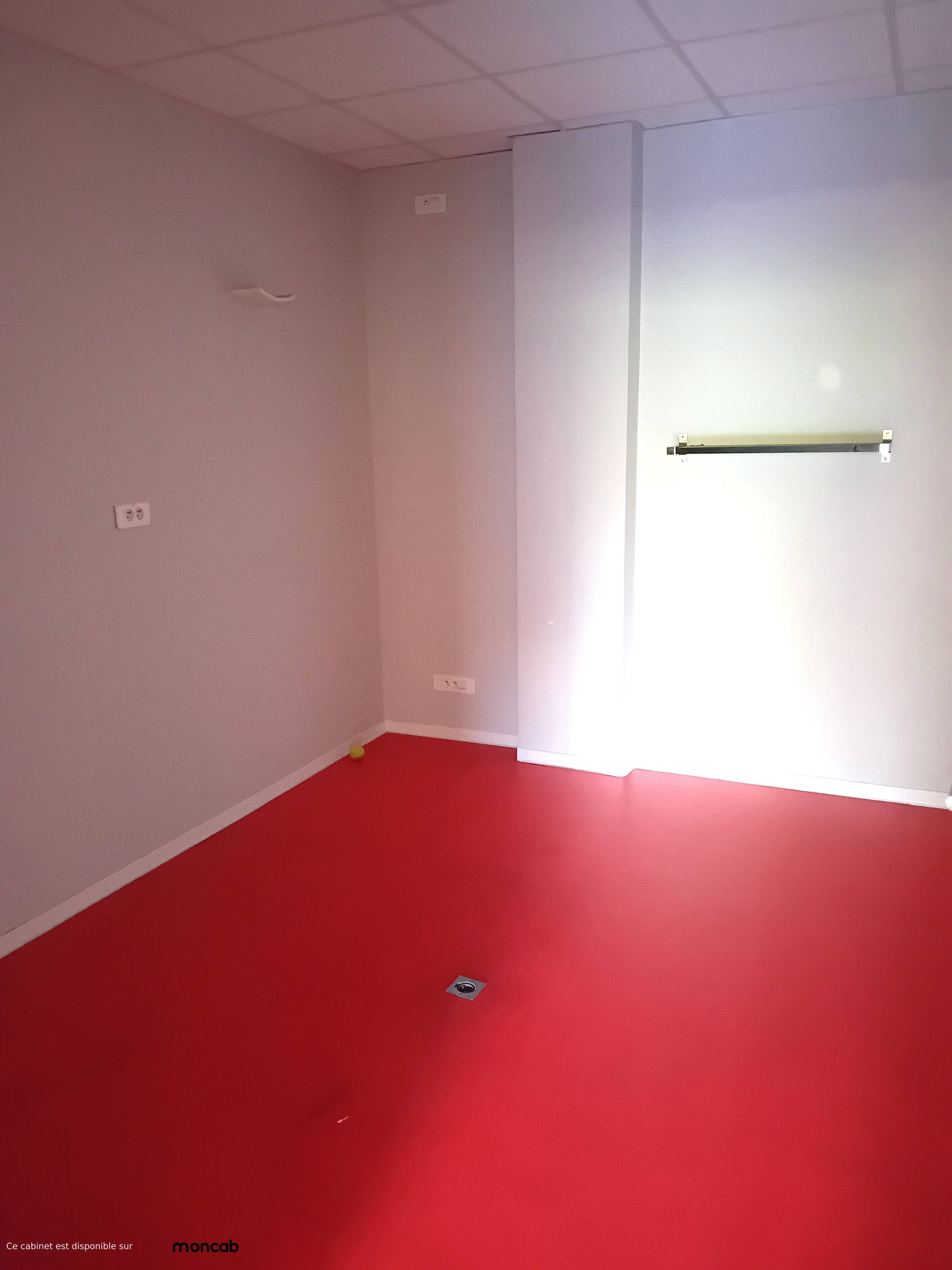 Cabinet CENTRE PARAMEDICAL  à La Ciotat - Photo 5