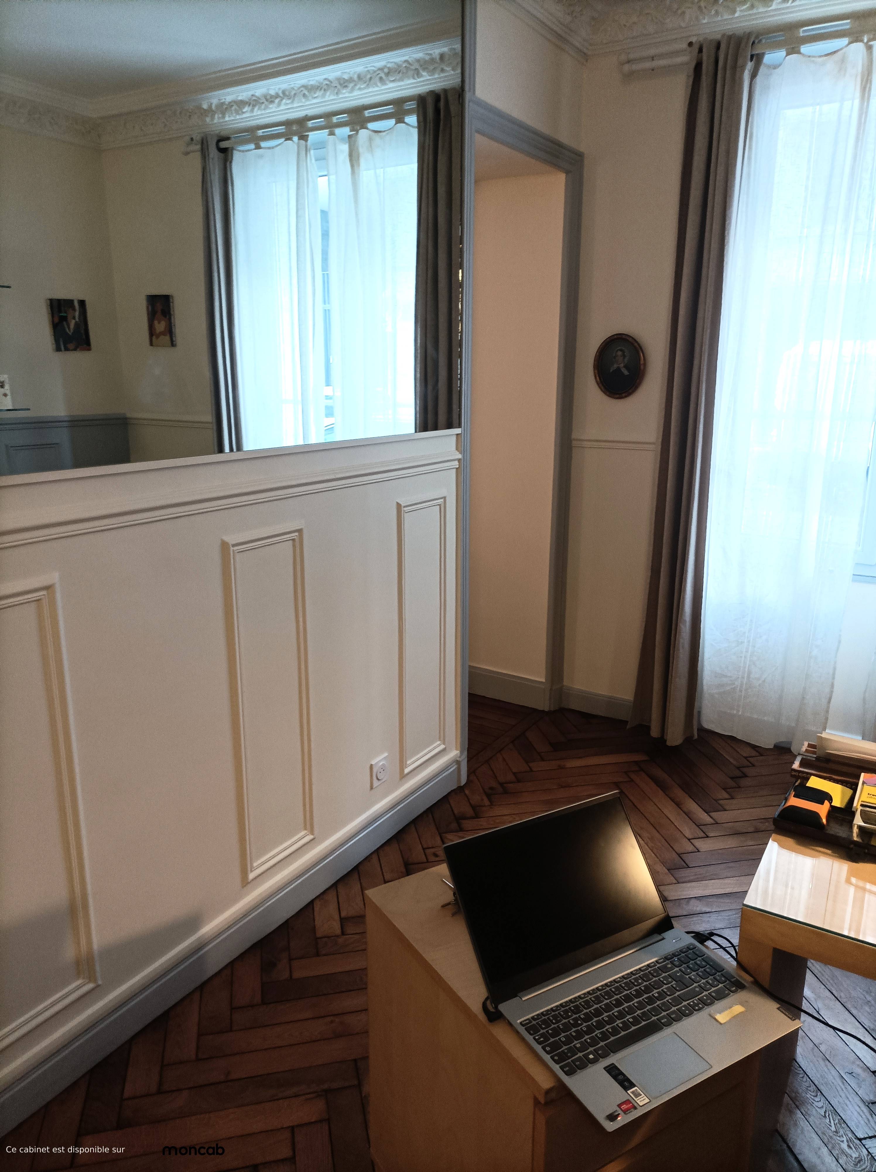 Cabinet Cabinet de ALBERT à Paris - Photo 9