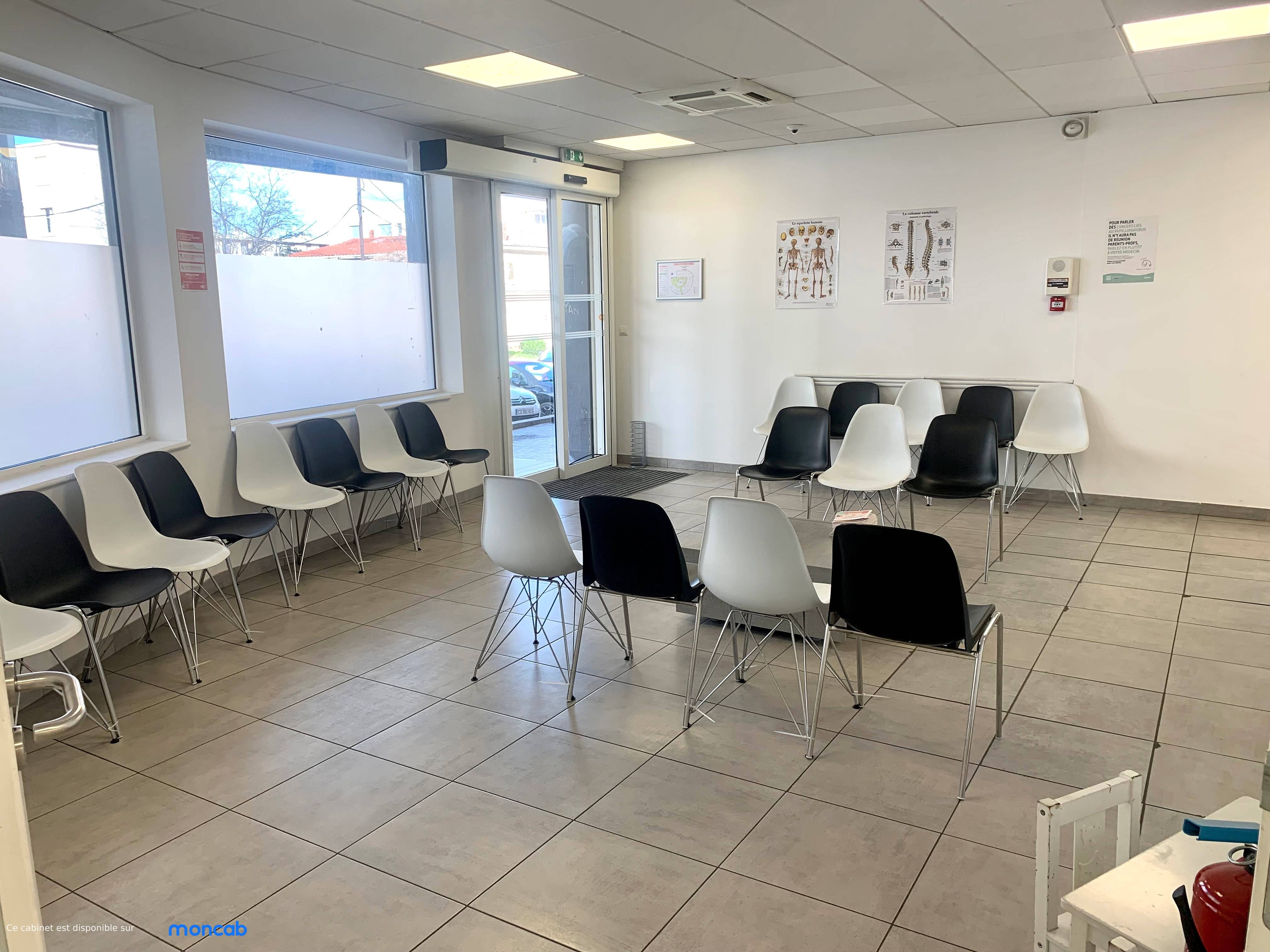 Cabinet Centre médical Romain Rolland  - Photo 3