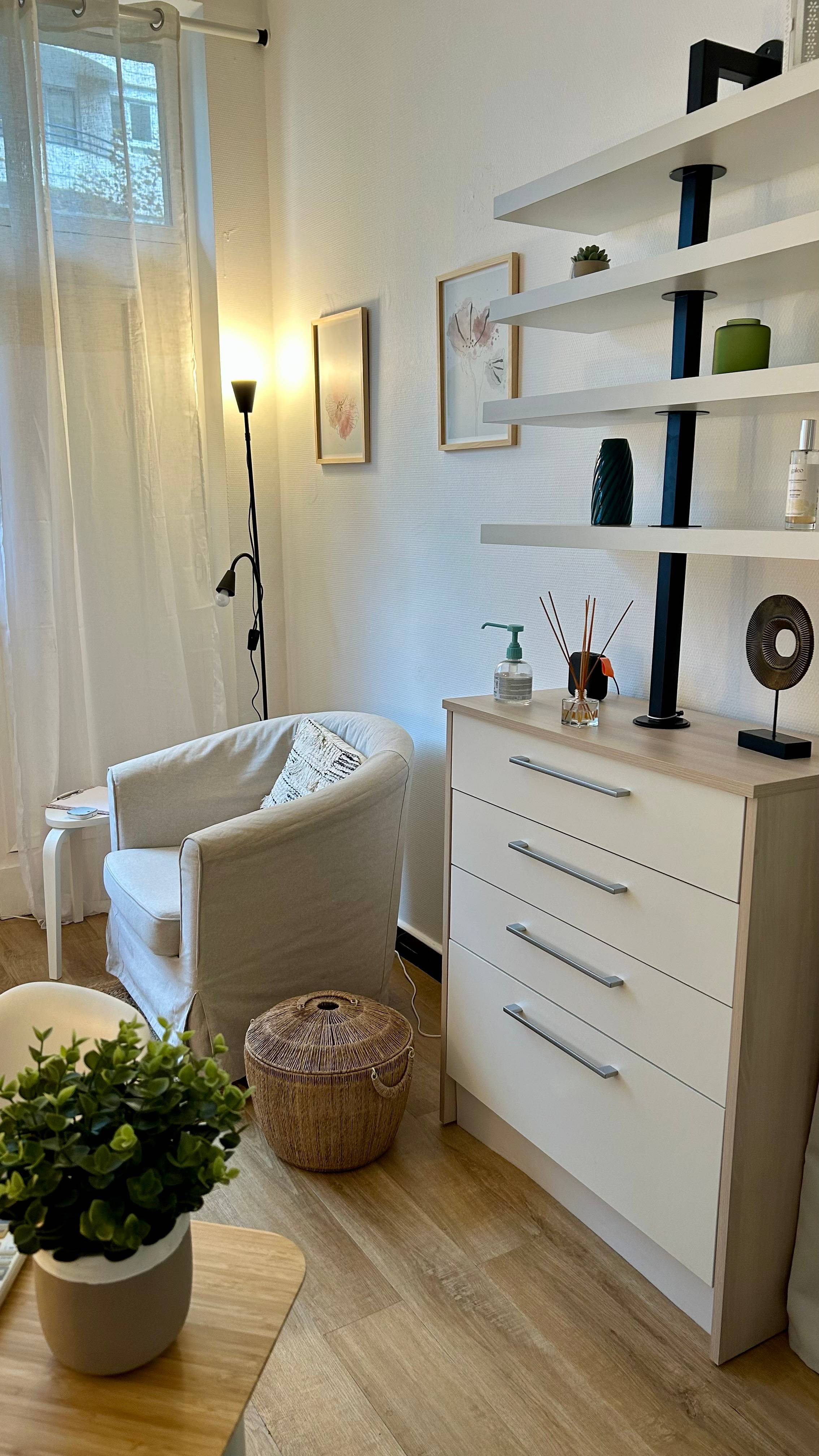 Cabinet BeWell 1 - Photo 2