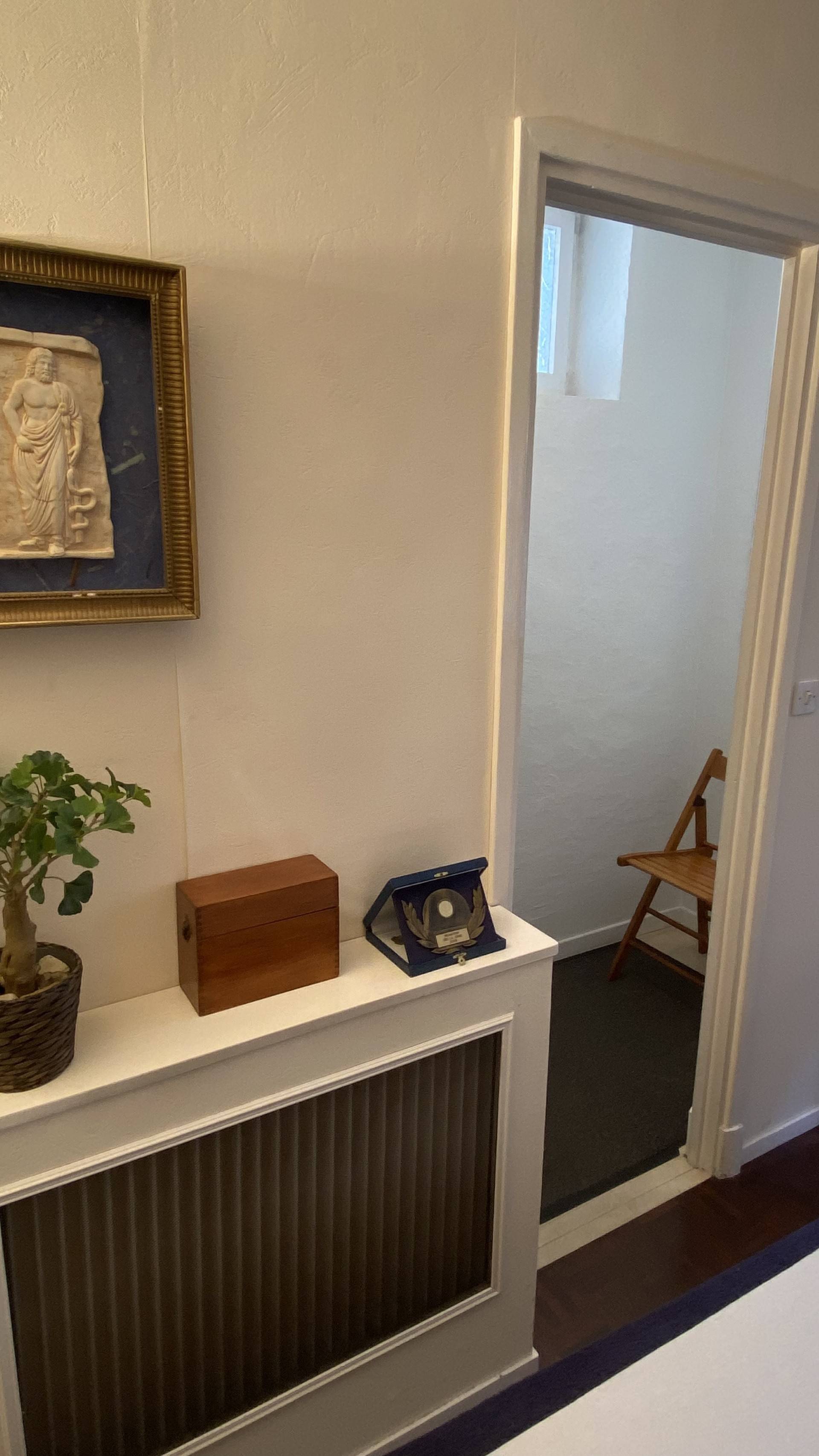 Cabinet Cabinet proche RER à Saint-Germain-en-Laye - Photo principale