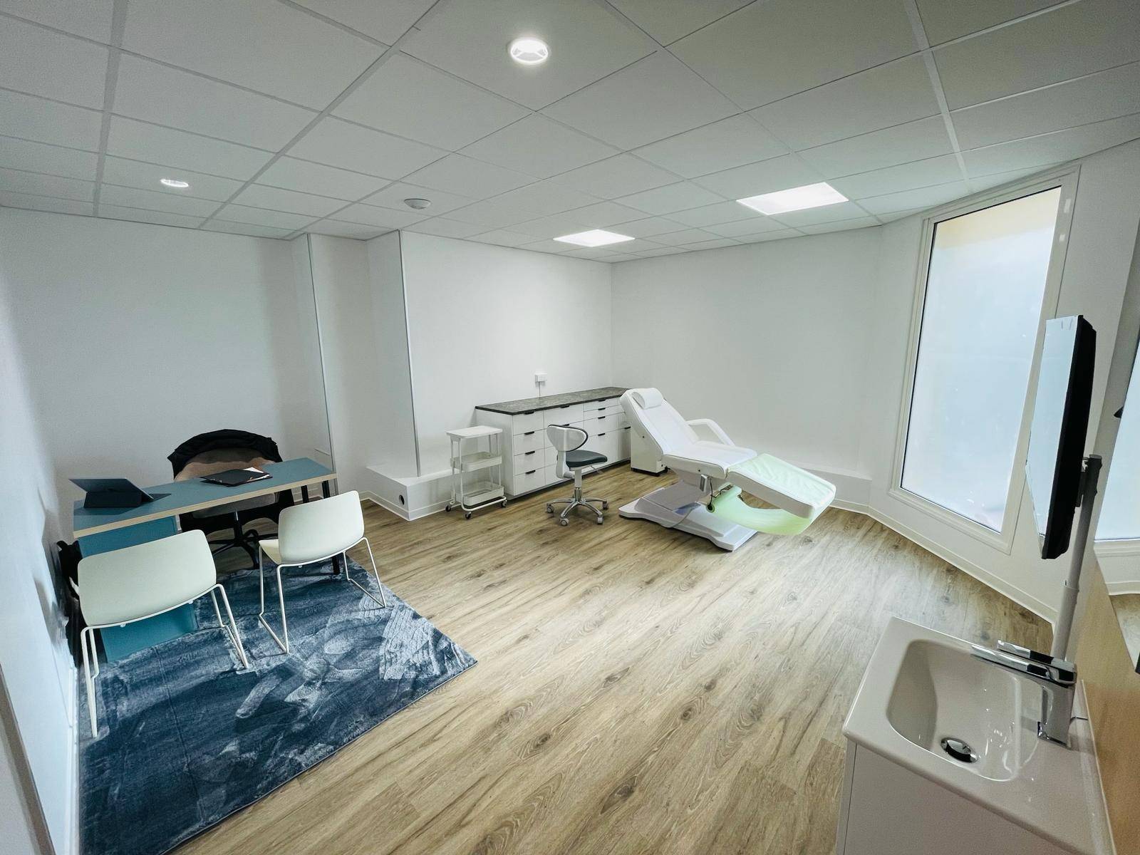 Cabinet Cabinet de Meghane à Montpellier - Photo principale