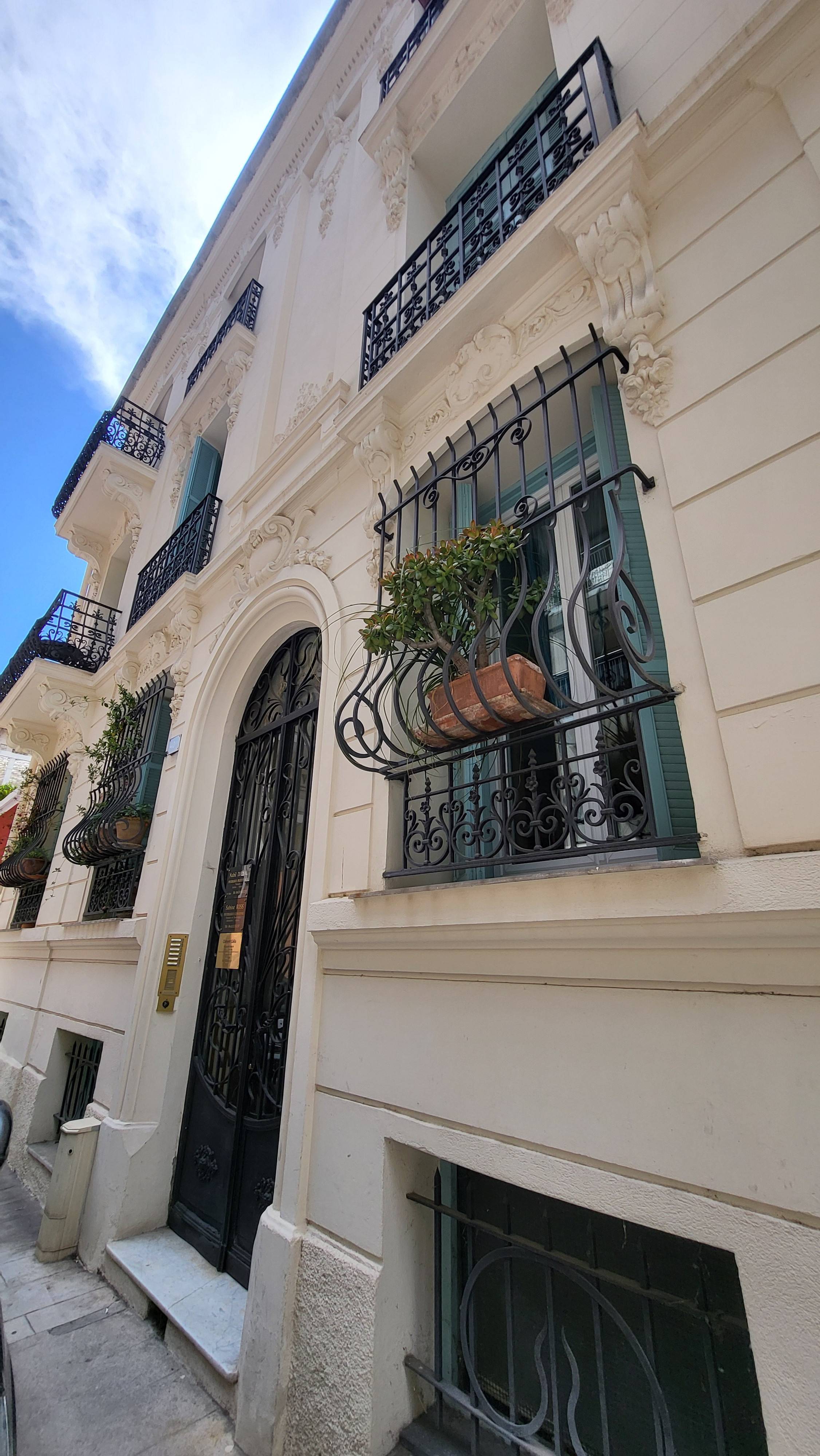 Cabinet Cabinet à Nice - Photo principale