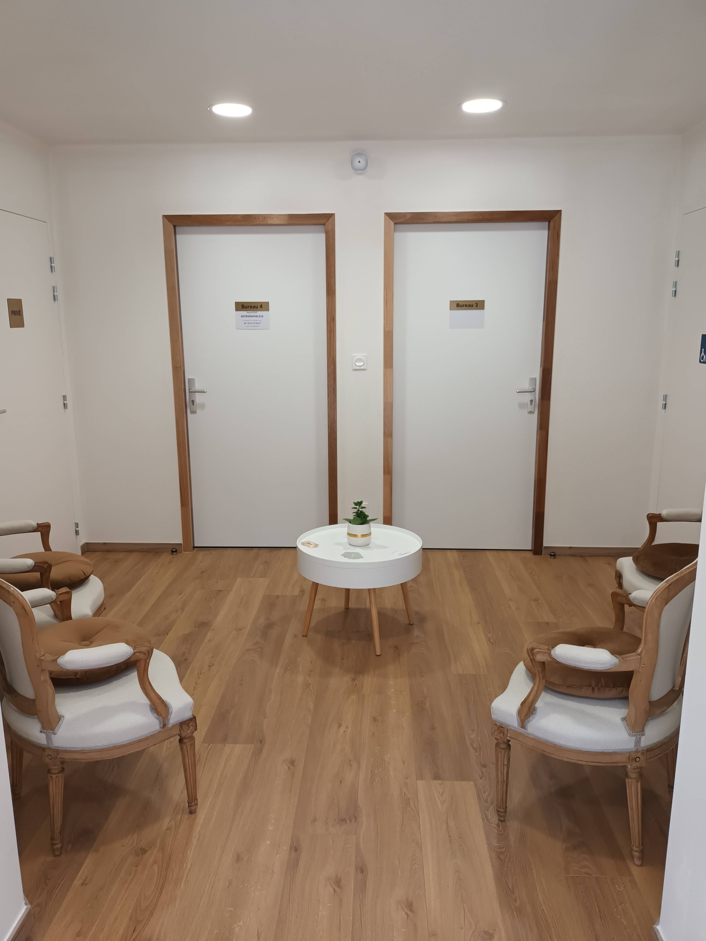 Cabinet Centre de santé - Photo 2