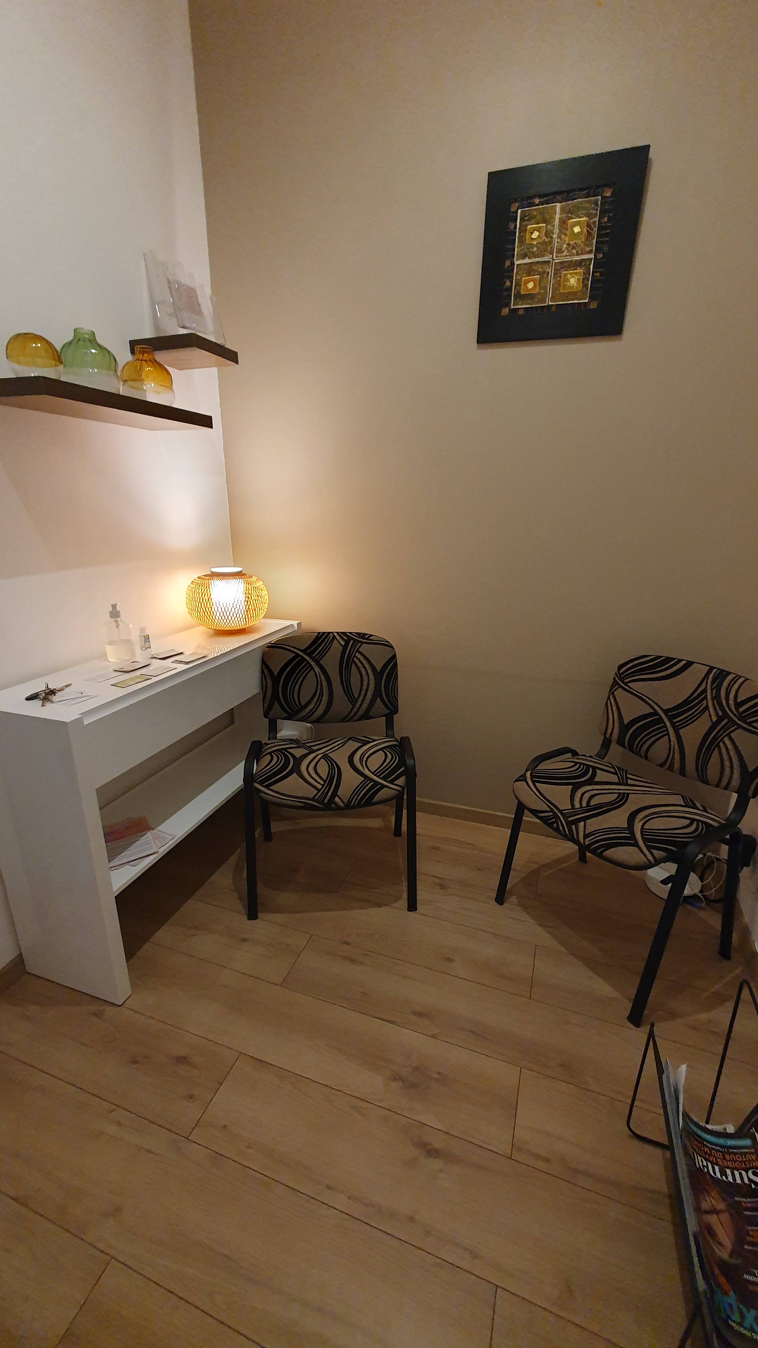 Cabinet Cabinet - Photo 2