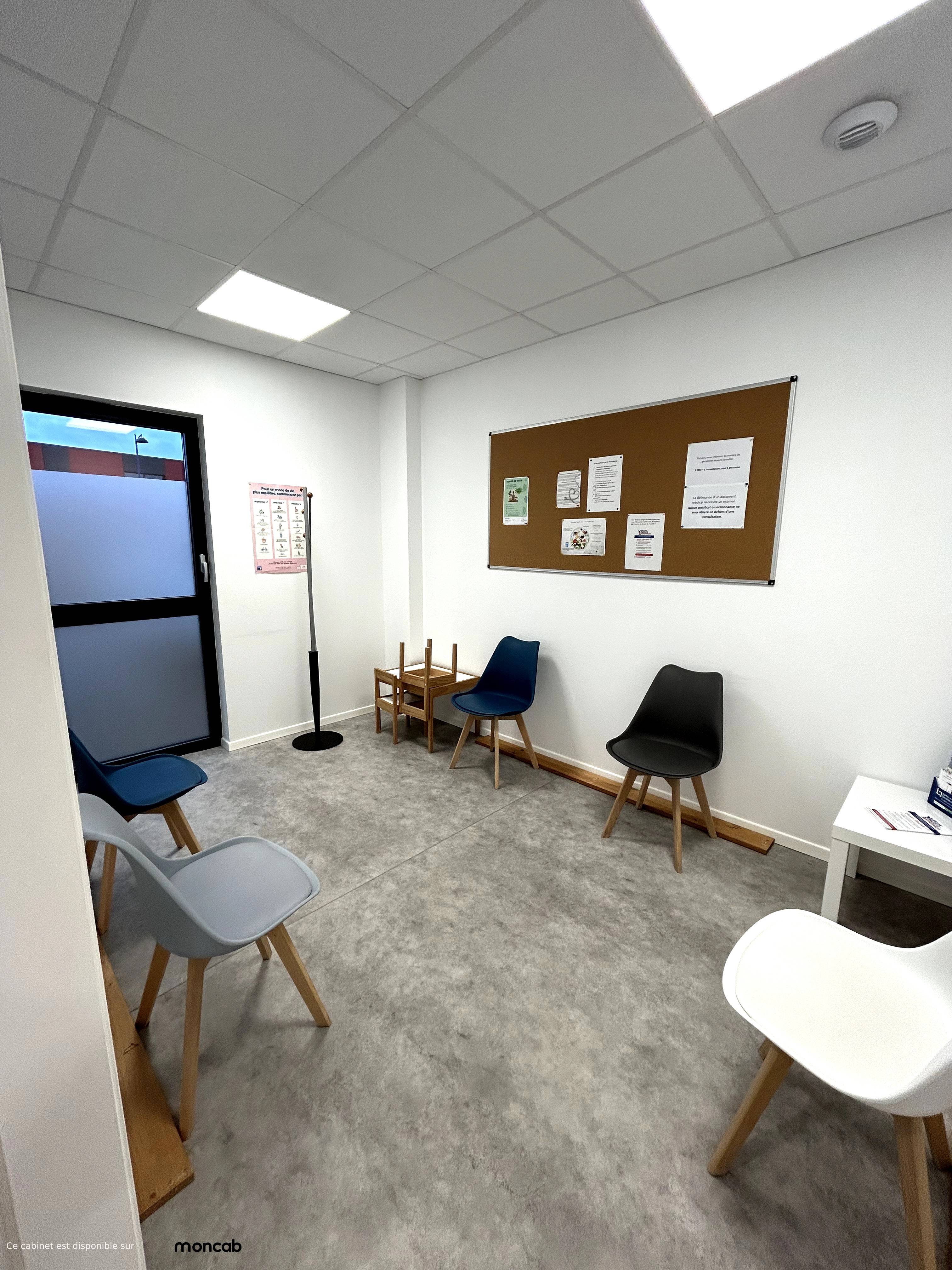 Cabinet Cabinet medical - Photo 2